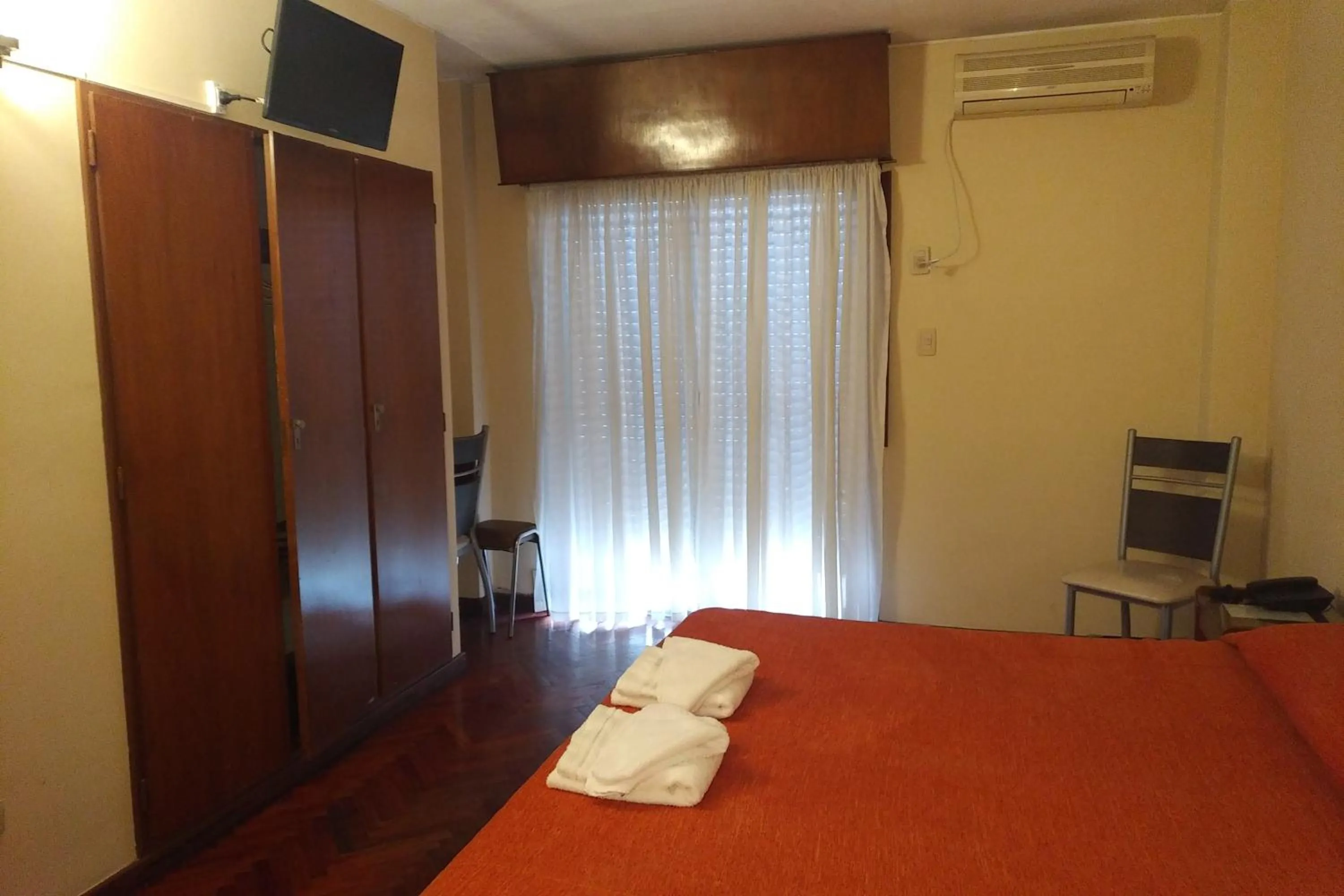 Bed in Crystal Hotel