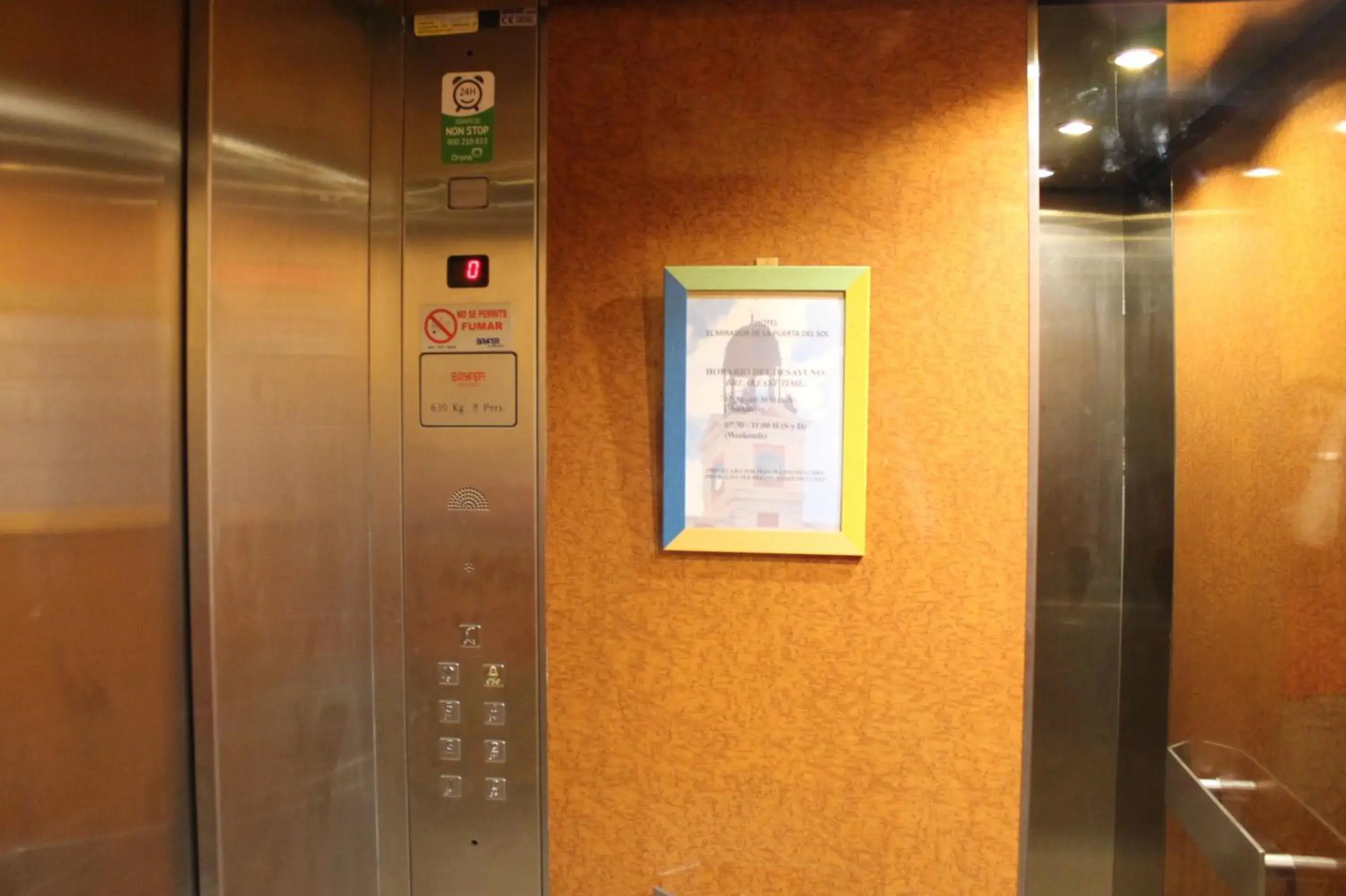 Lobby or reception in Hotel Mirador Puerta del Sol Lobby or reception in Hotel Mirador Puerta del Sol