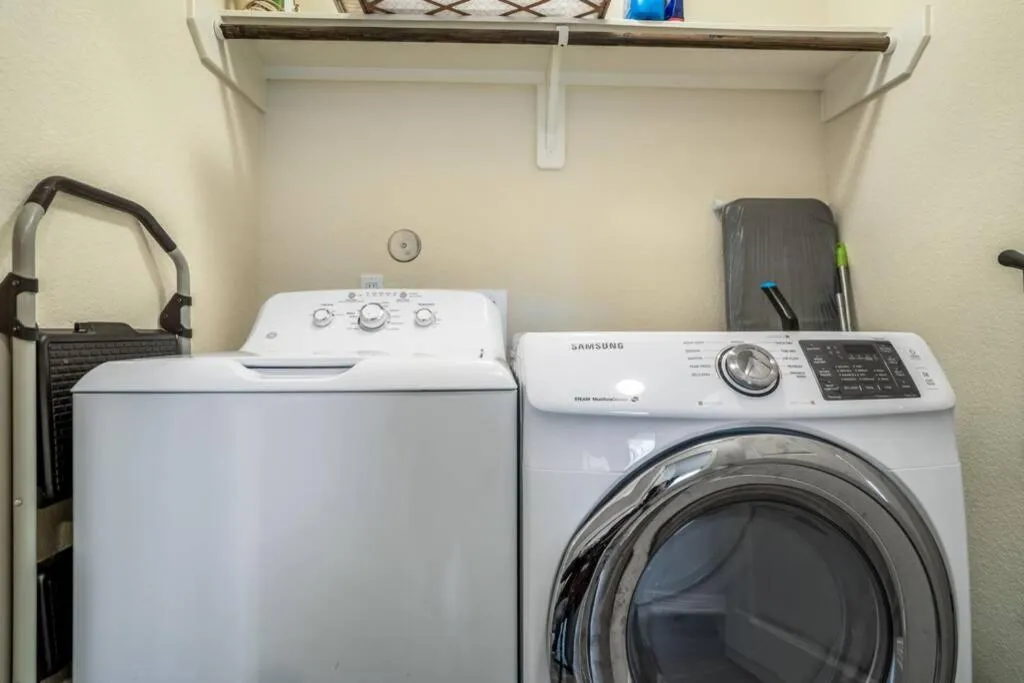 Property building in Reflection House at East River