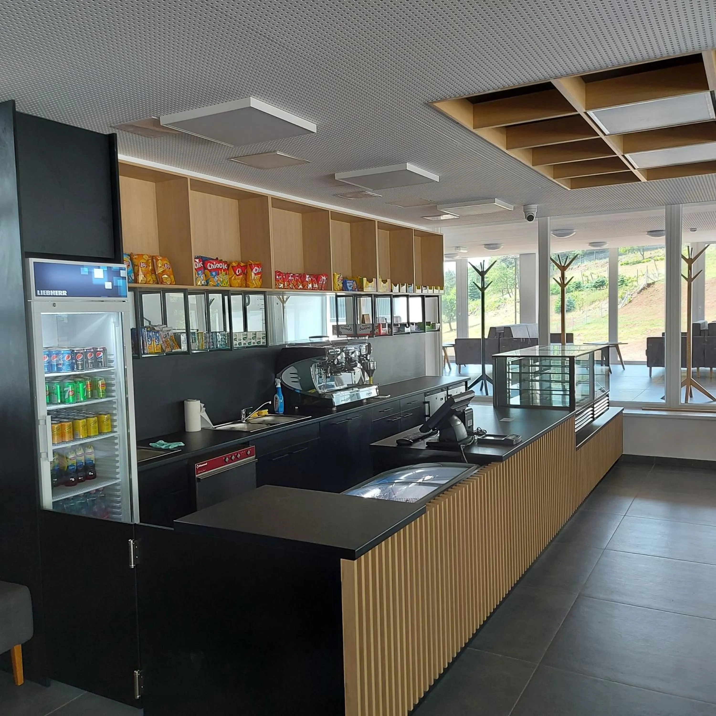 Lounge or bar in Rákóczi Hotel, Tábor és Rendezvényközpont