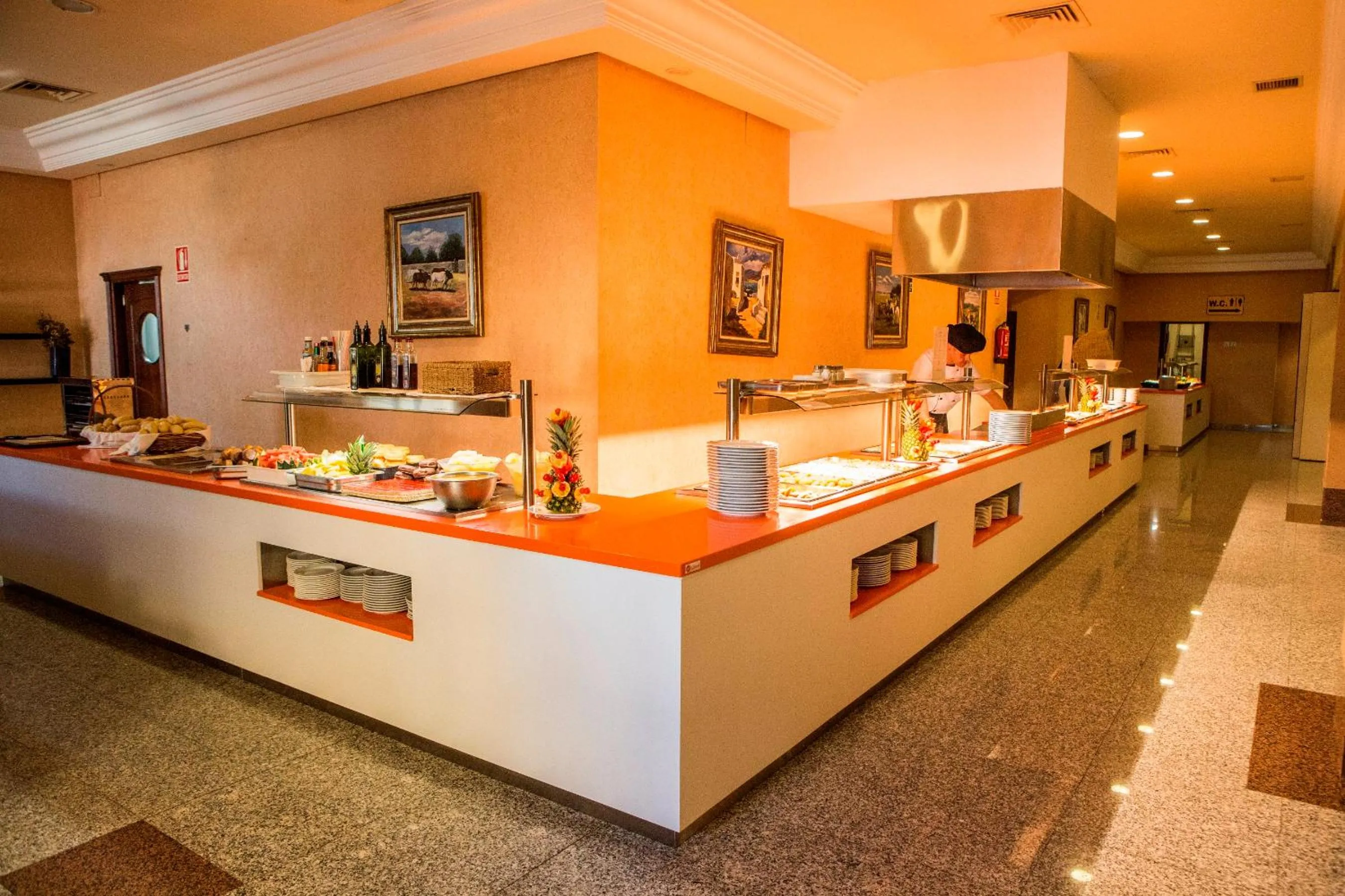 Restaurant/places to eat, Kitchen/Kitchenette in Hotel Vistamar