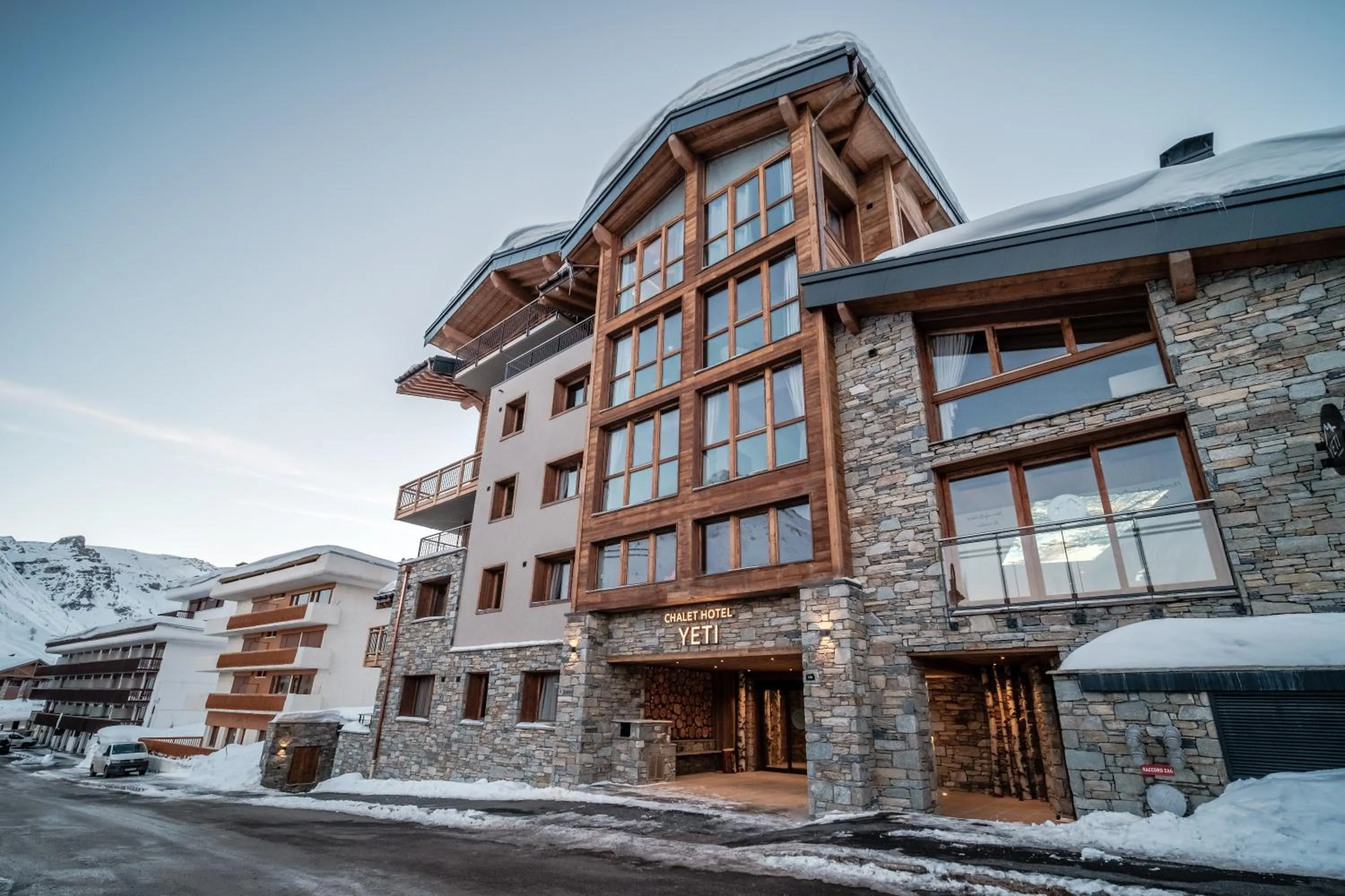 Property building in Chalet Hotel Yeti