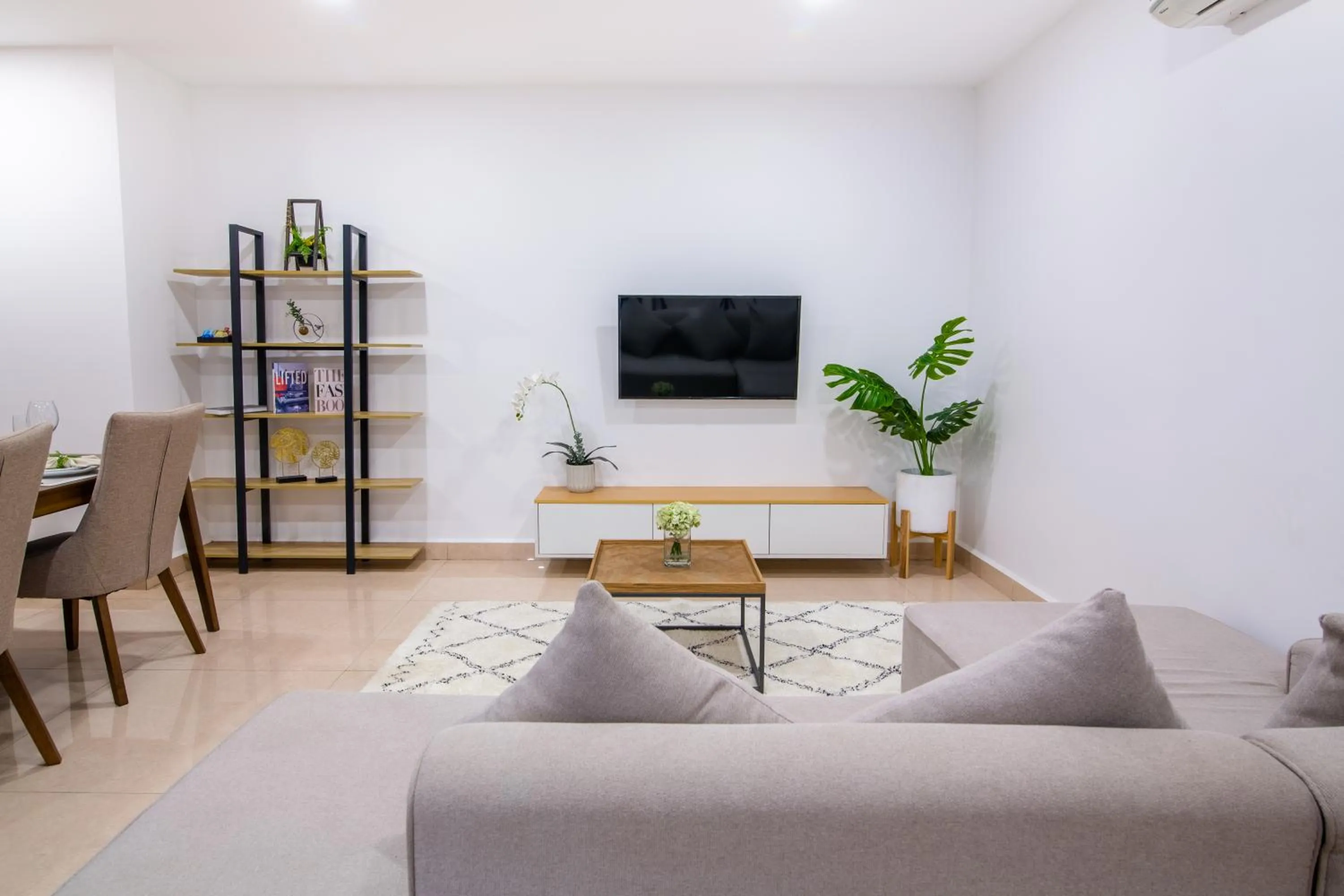 TV and multimedia in MekongView 6 CondoTel