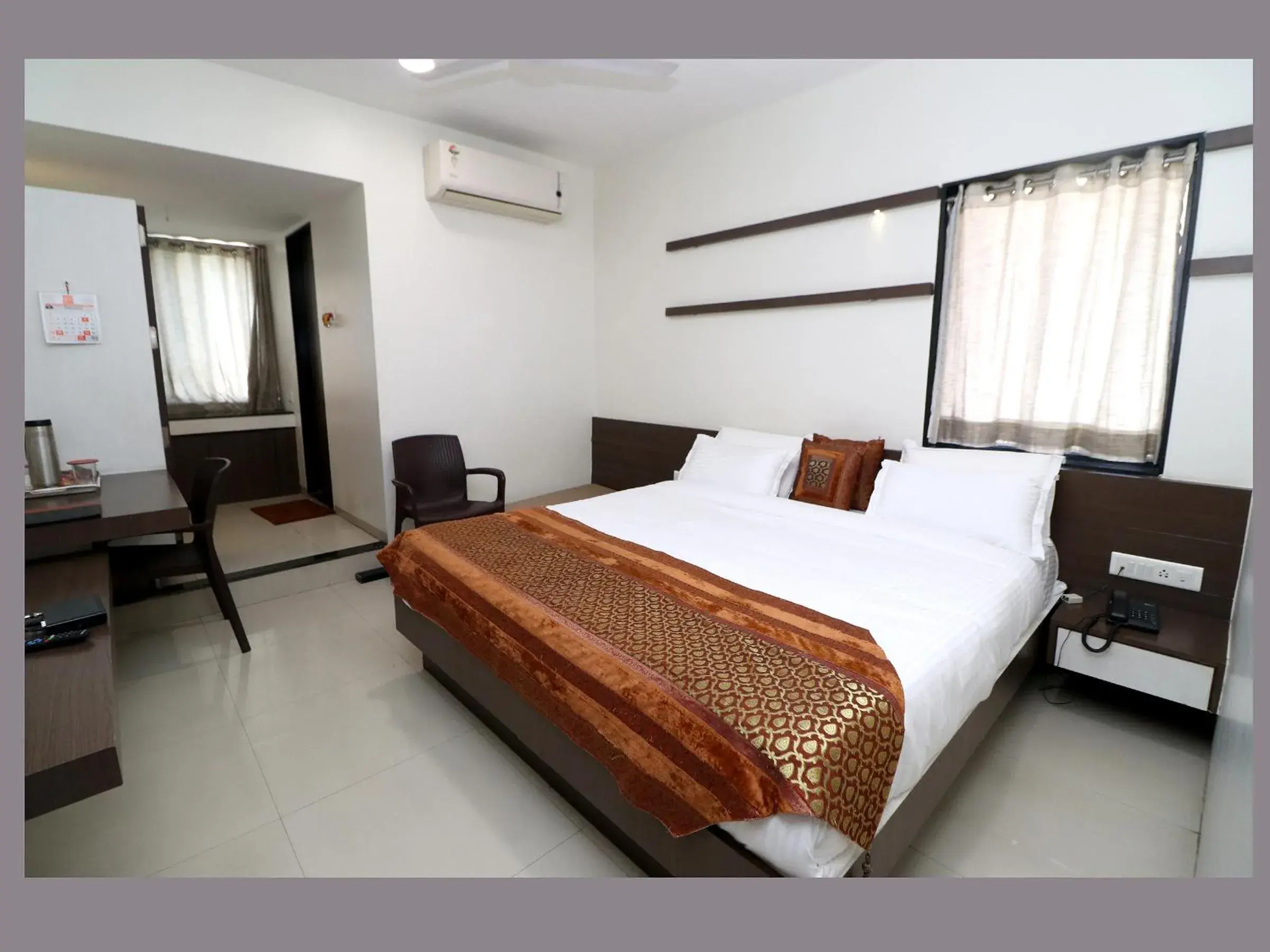 Photo of the whole room, Bed in Hotel Girnar Photo of the whole room, Bed in Hotel Girnar