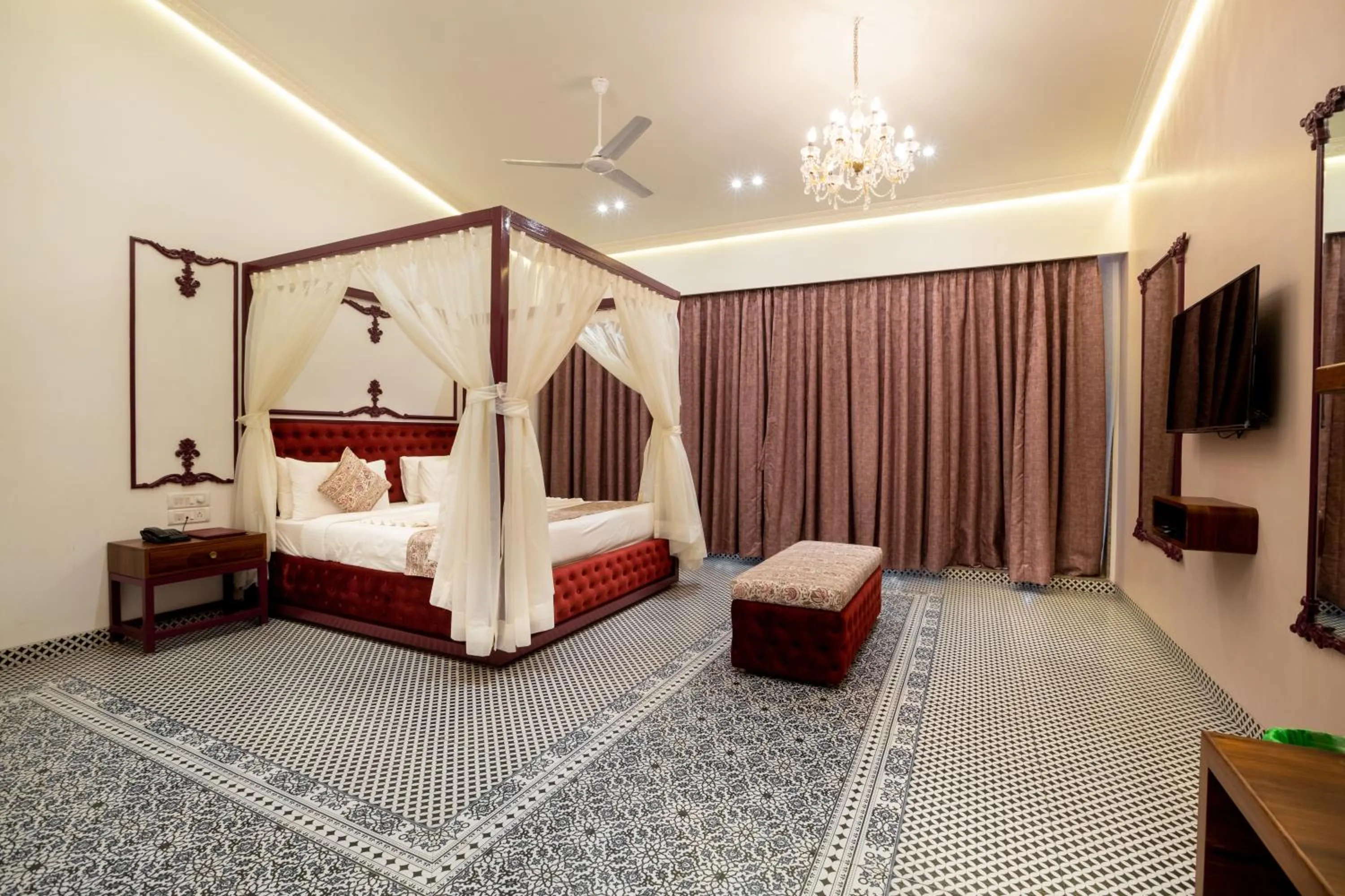 Bedroom, Bed in Zaras Resort Khandala