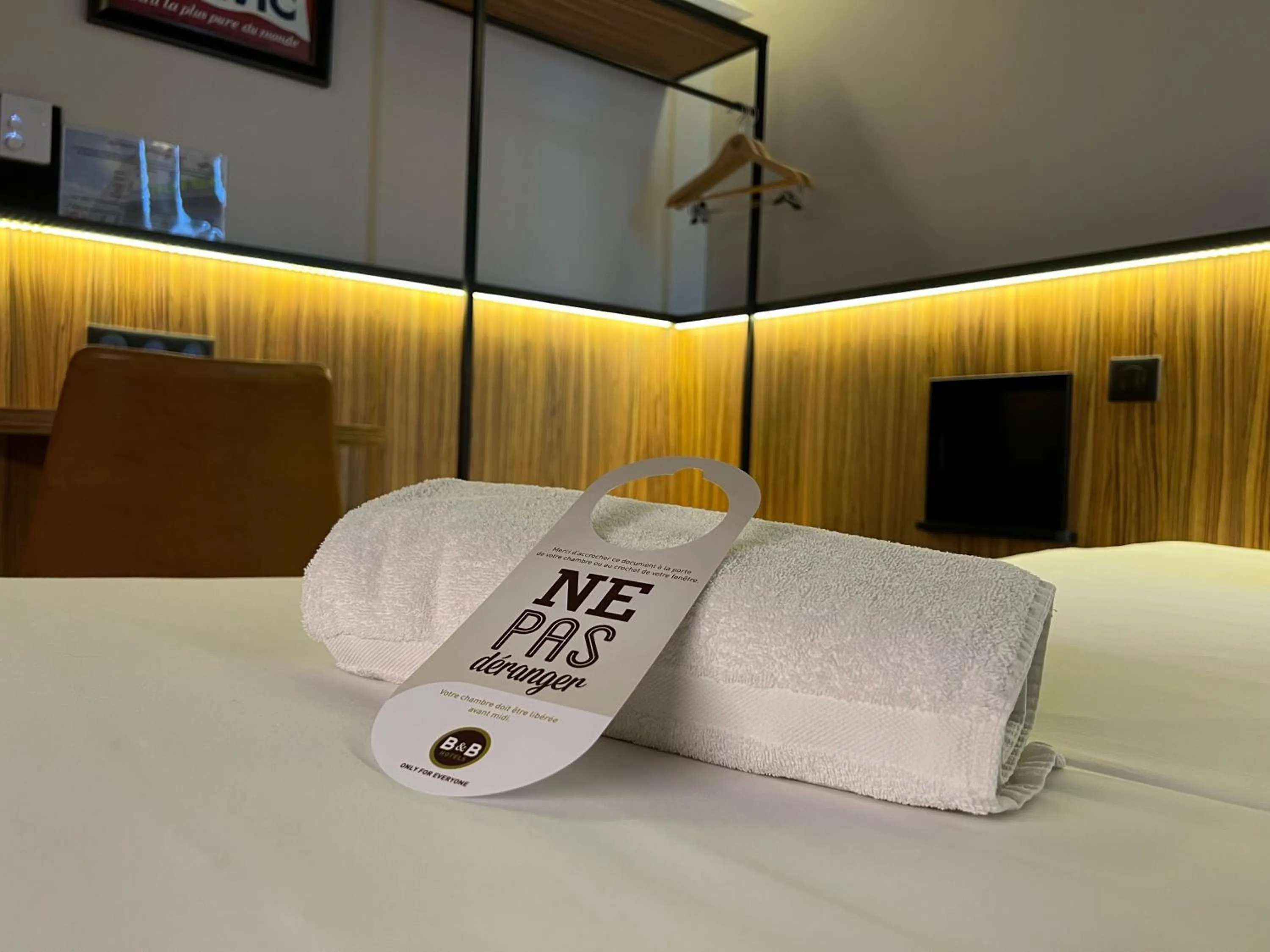 Bedroom, Bed in B&B HOTEL Clermont-Ferrand A71-A75 La Méridienne