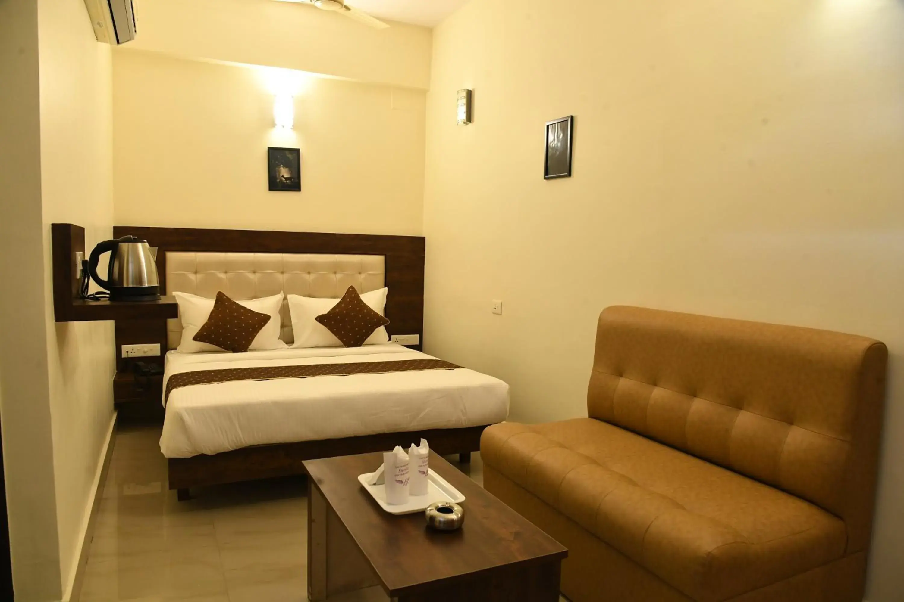 Superior Double Room in ADVAITHA RESIDENCY Superior Double Room in ADVAITHA RESIDENCY