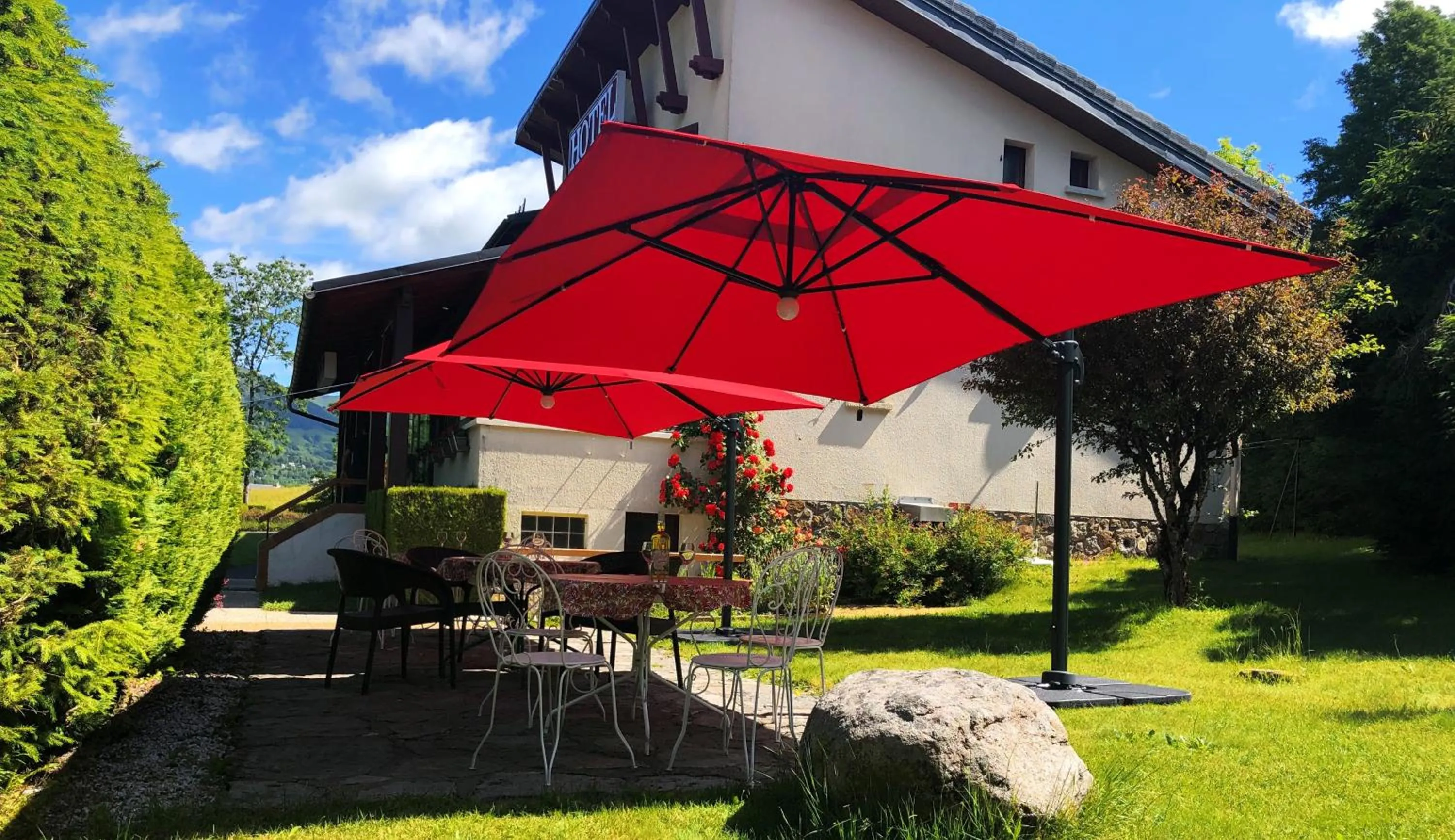 Patio in L'Escoundillou