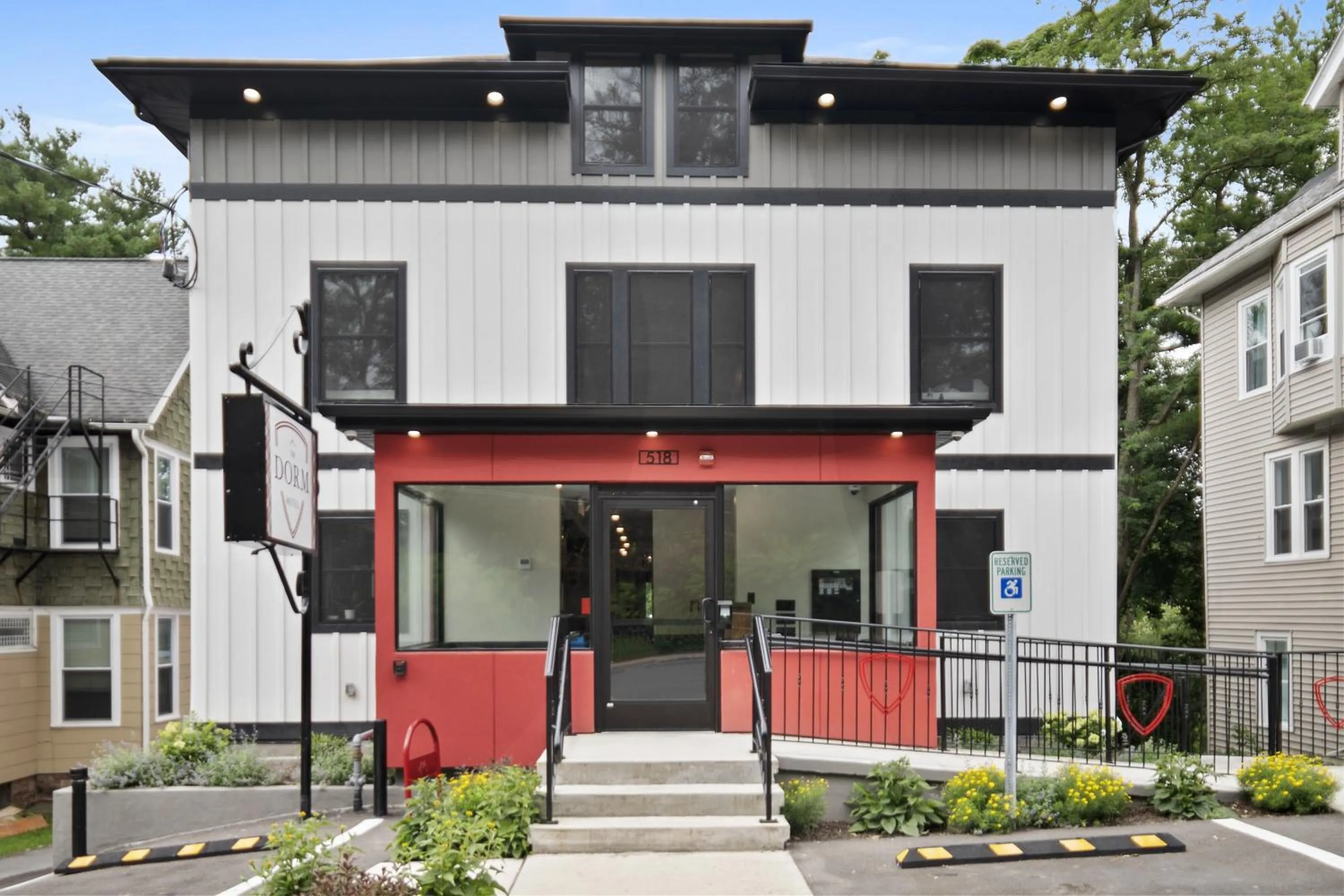 Facade/entrance in The Dorm Hotel