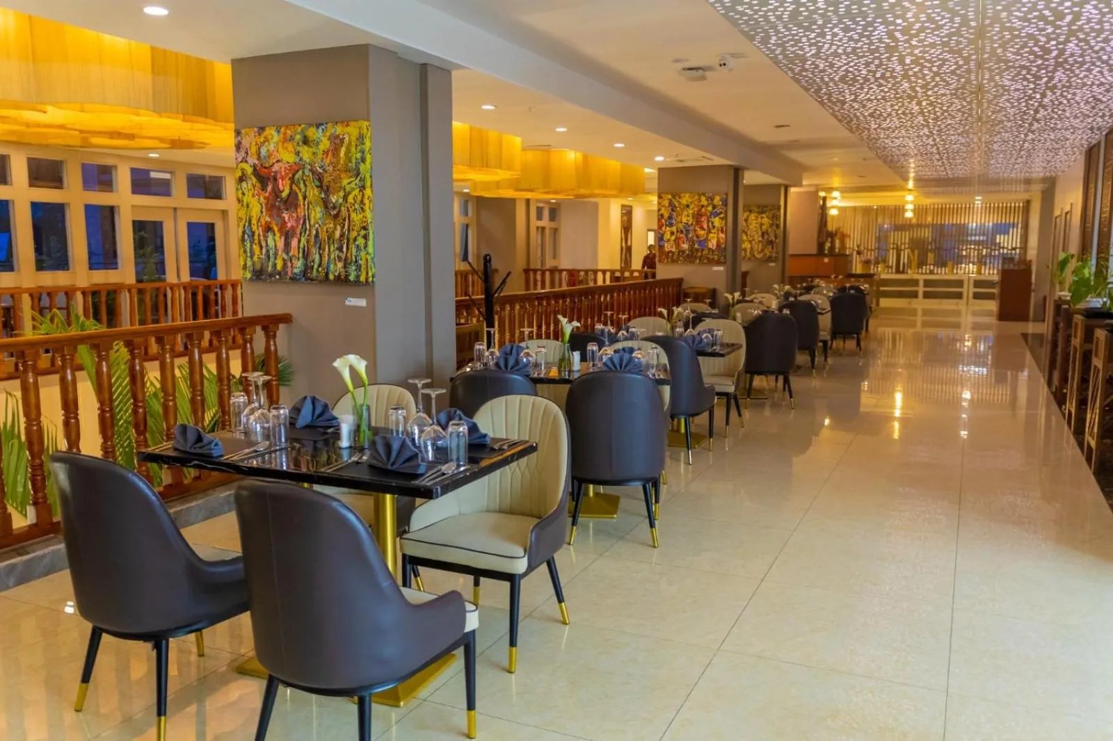 Restaurant/places to eat in M Hotel Kigali