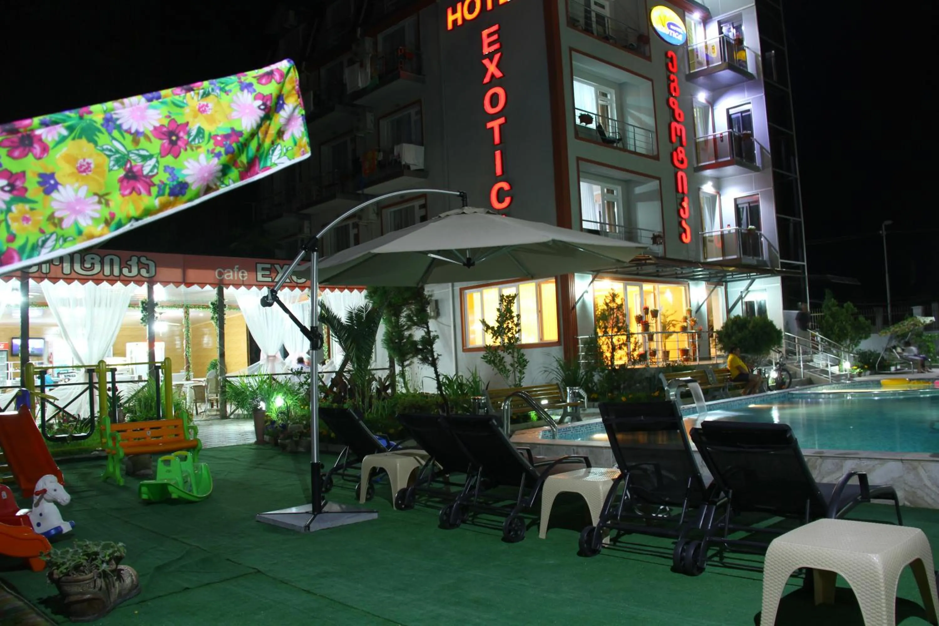 Facade/entrance in Hotel Exotica