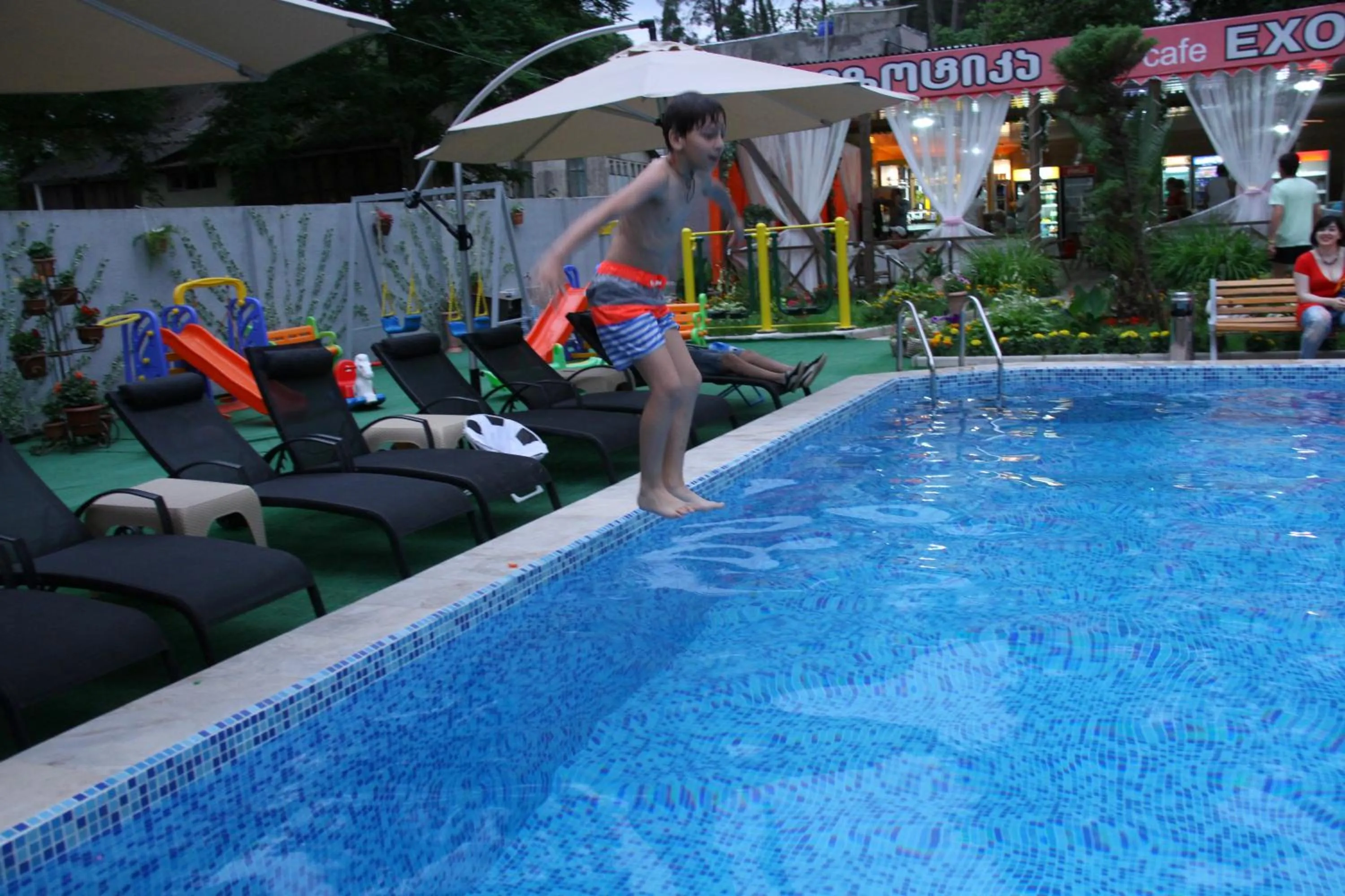 Swimming pool in Hotel Exotica