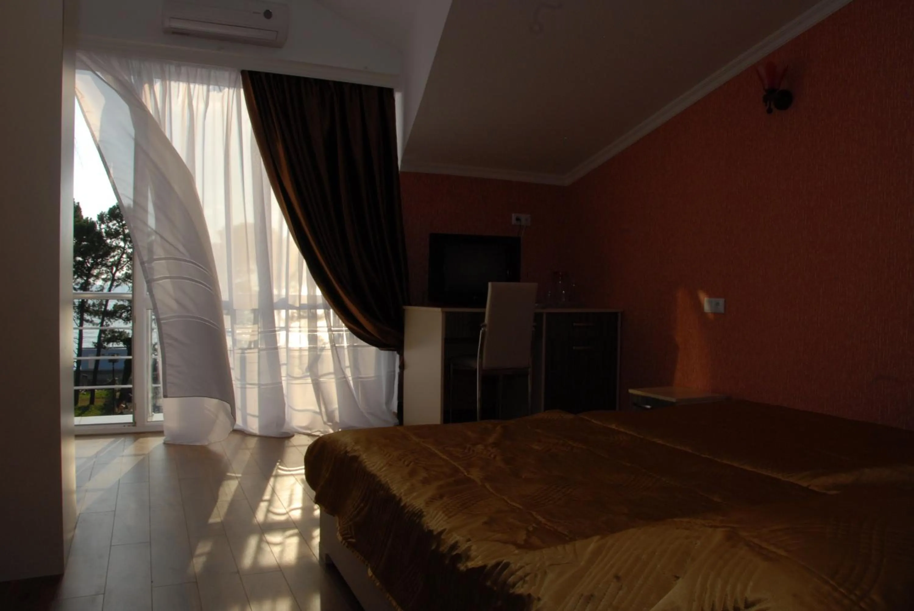 Bedroom, Bed in Hotel Exotica