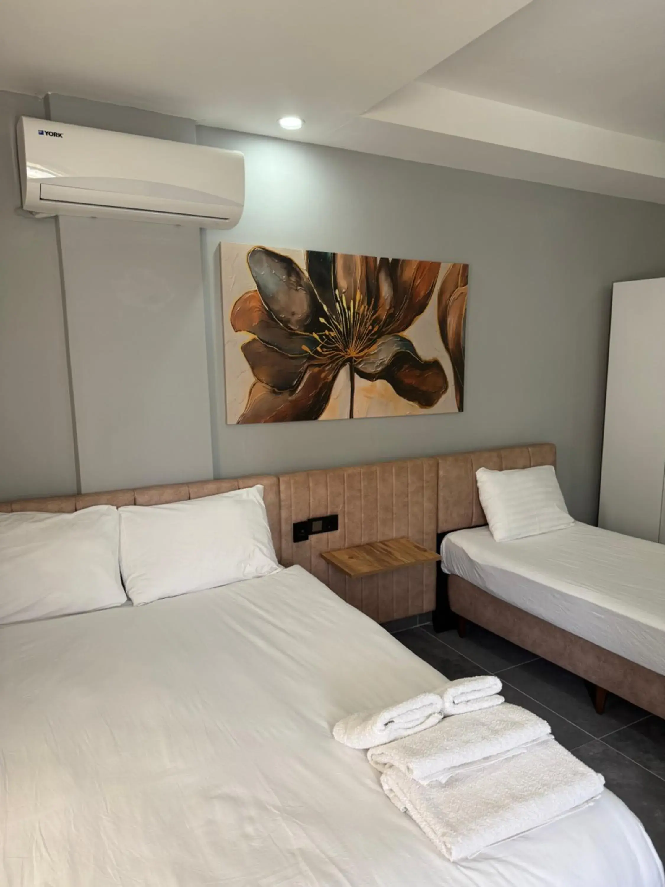 Bed in Babil Hotel Bed in Babil Hotel