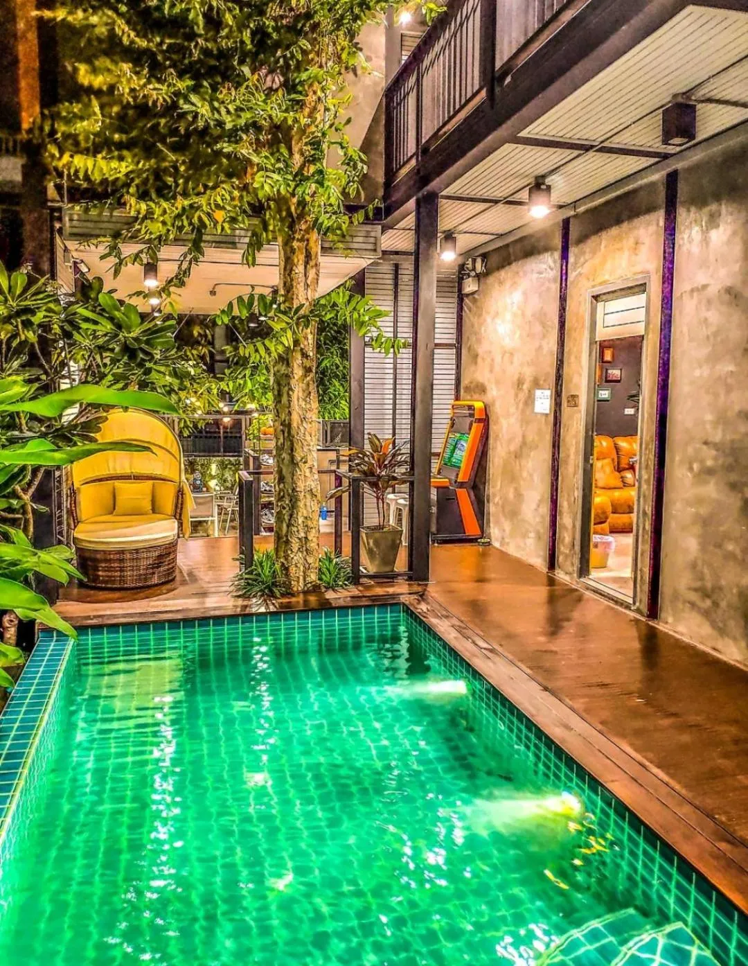 Exclusive access to the whole garden.