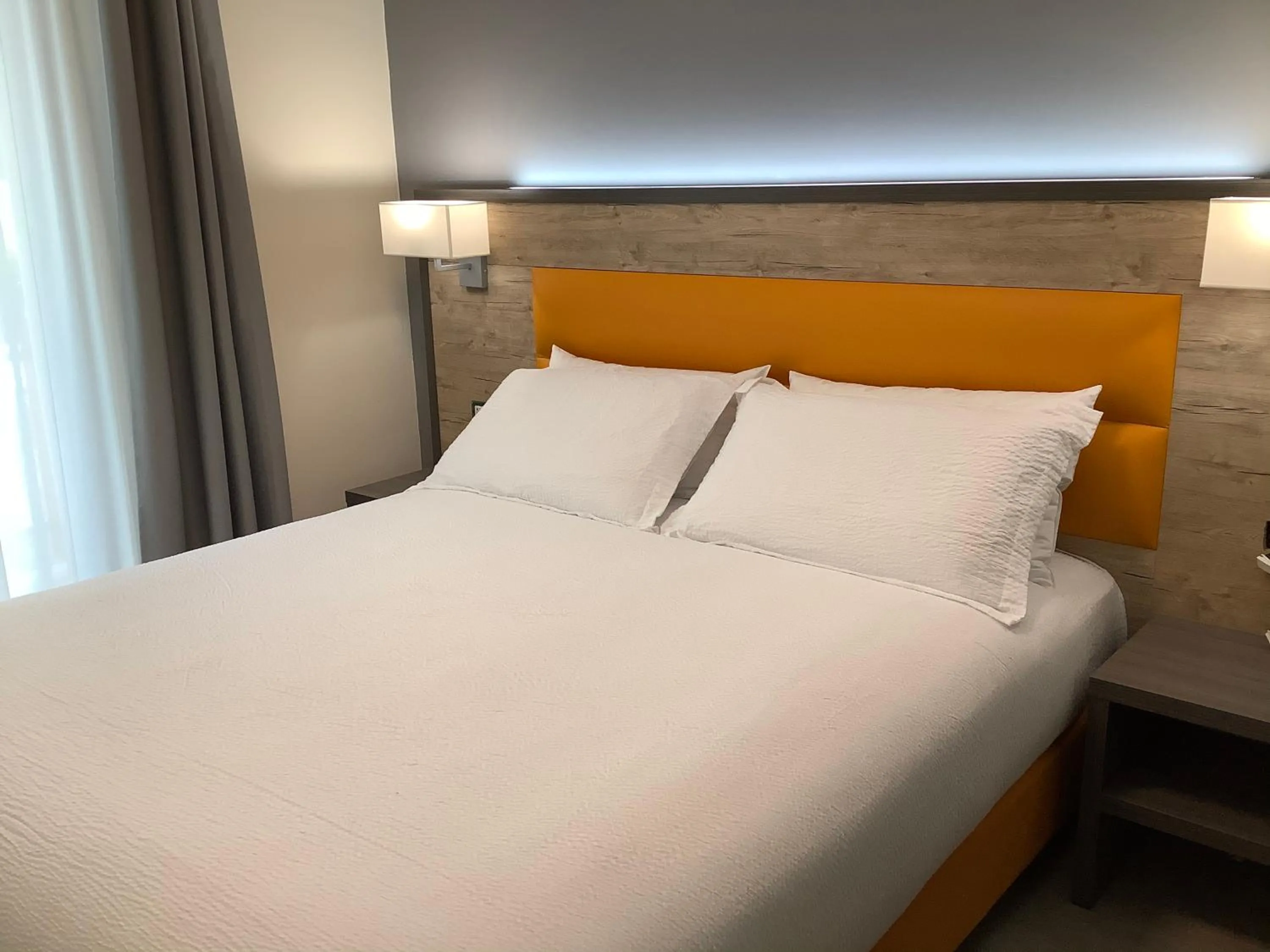 Bedroom, Bed in Arvo Residence Sila Lorica