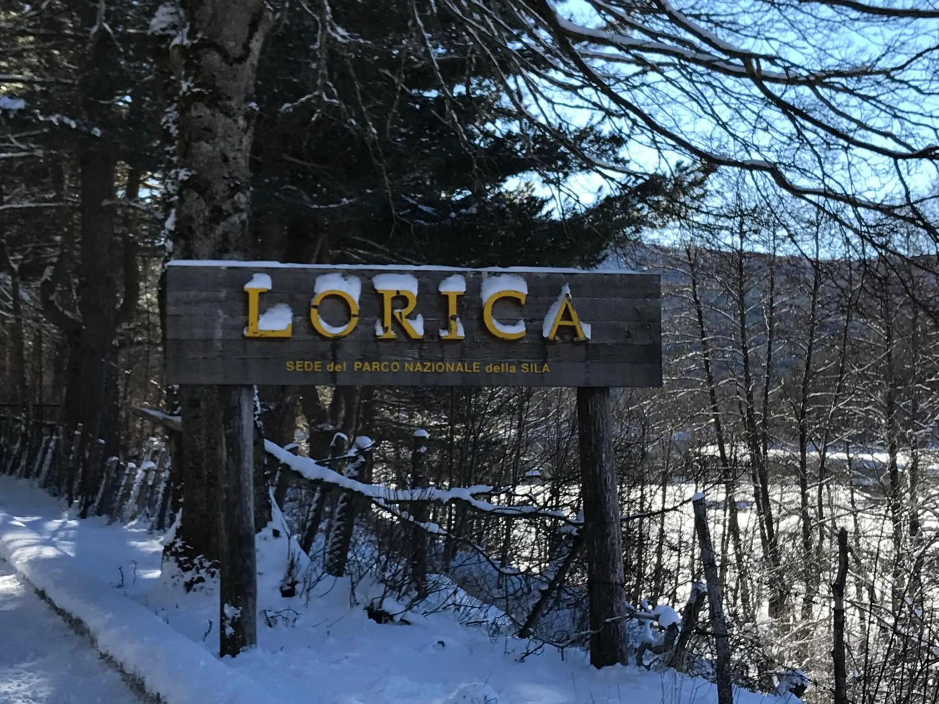 Logo/Certificate/Sign in Arvo Residence Sila Lorica