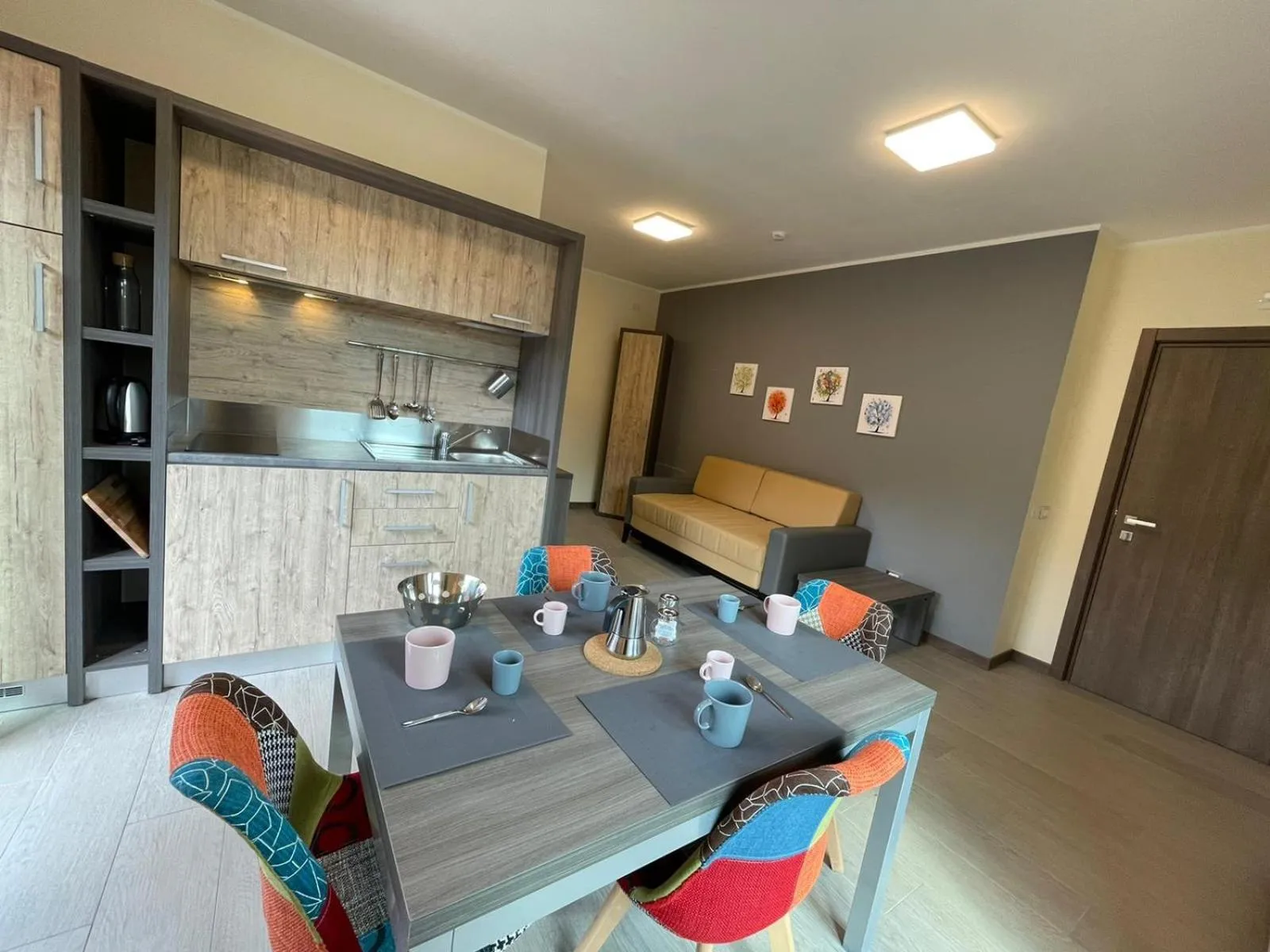 Dining area in Arvo Residence Sila Lorica