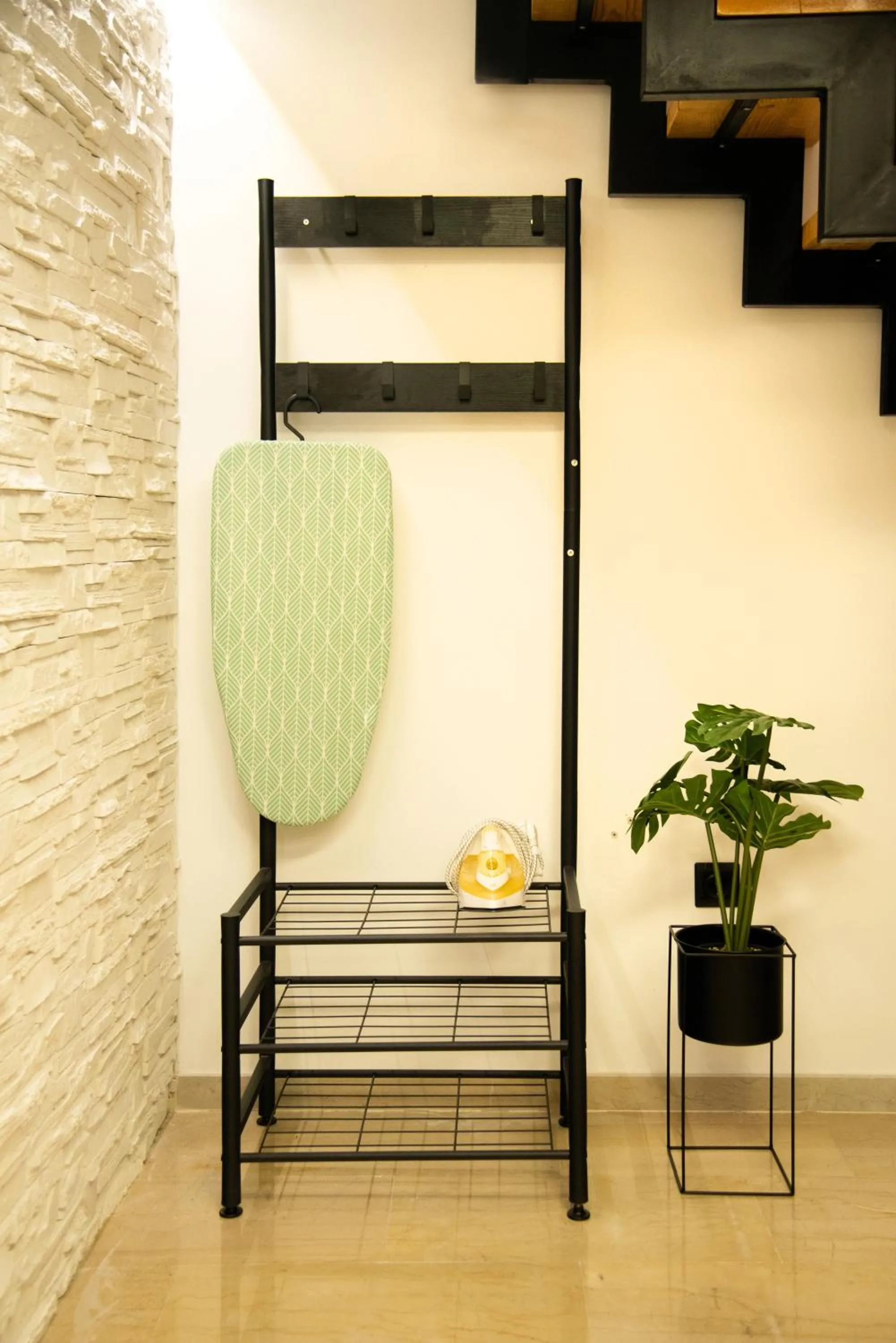 flat iron in Victoria's Suites Corfu