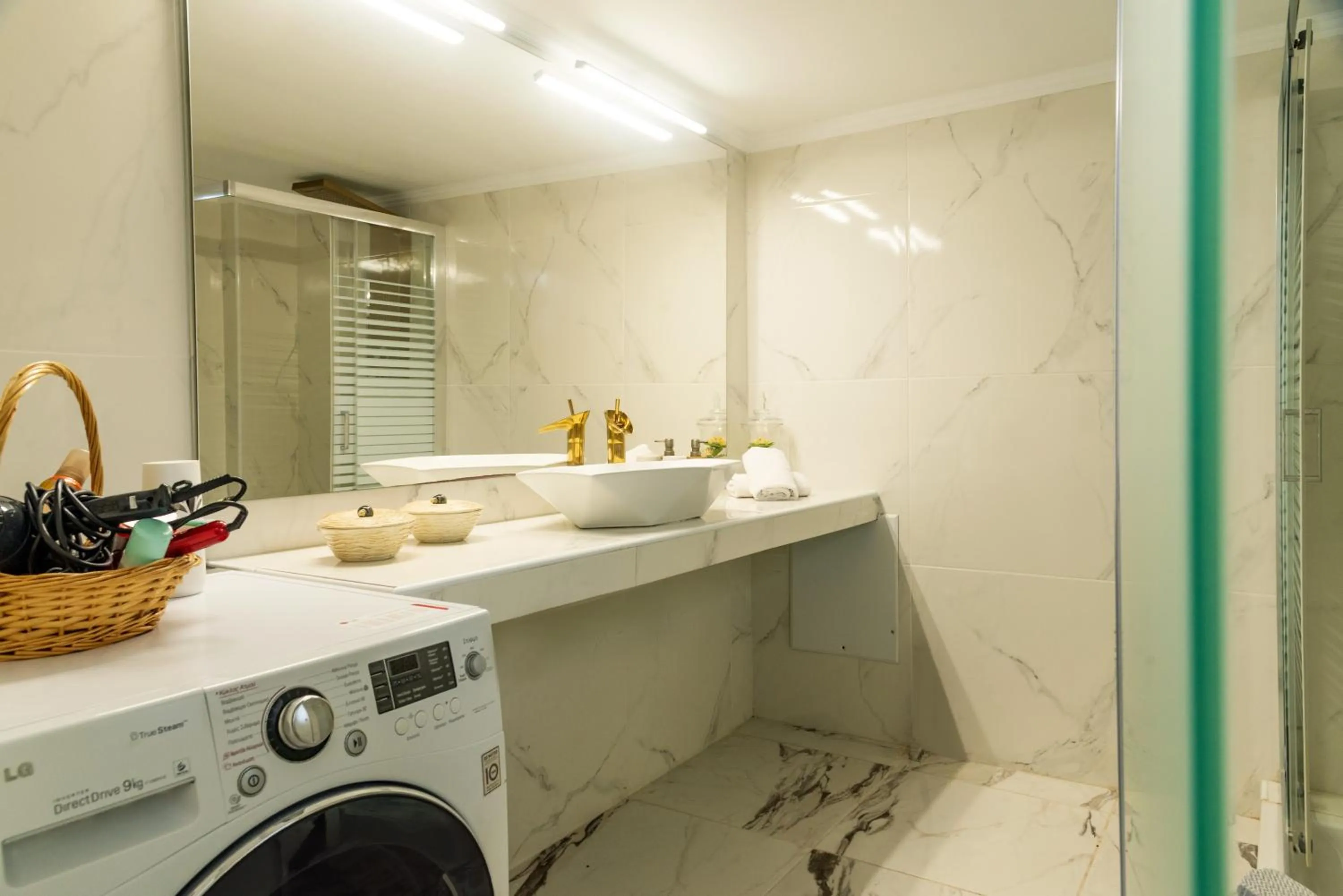 washing machine in Victoria's Suites Corfu