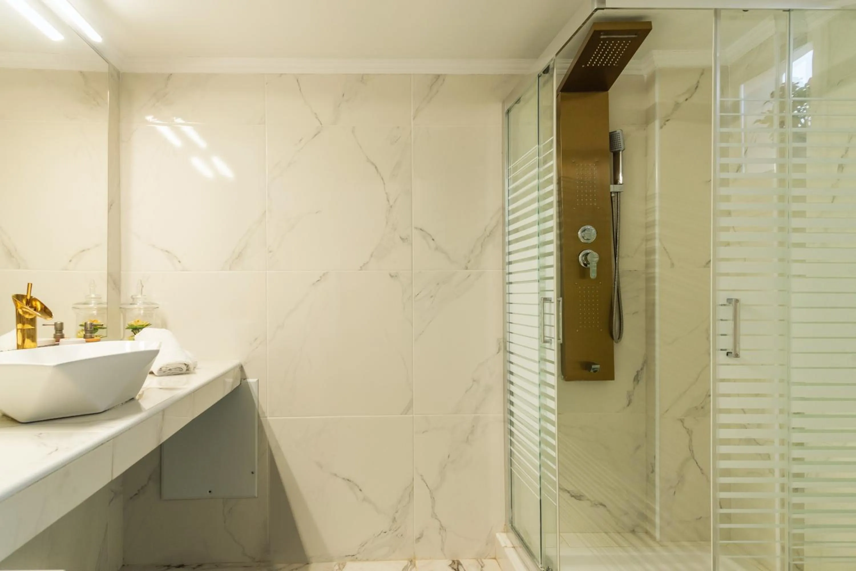 Bathroom in Victoria's Suites Corfu