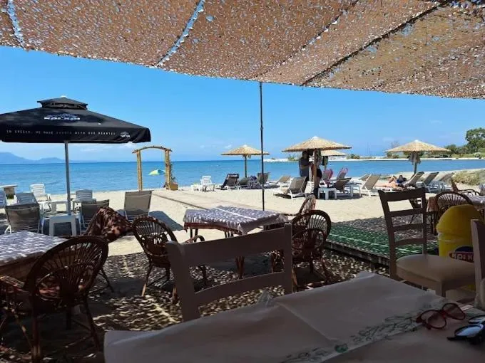 Restaurant/places to eat in Victoria's Suites Corfu