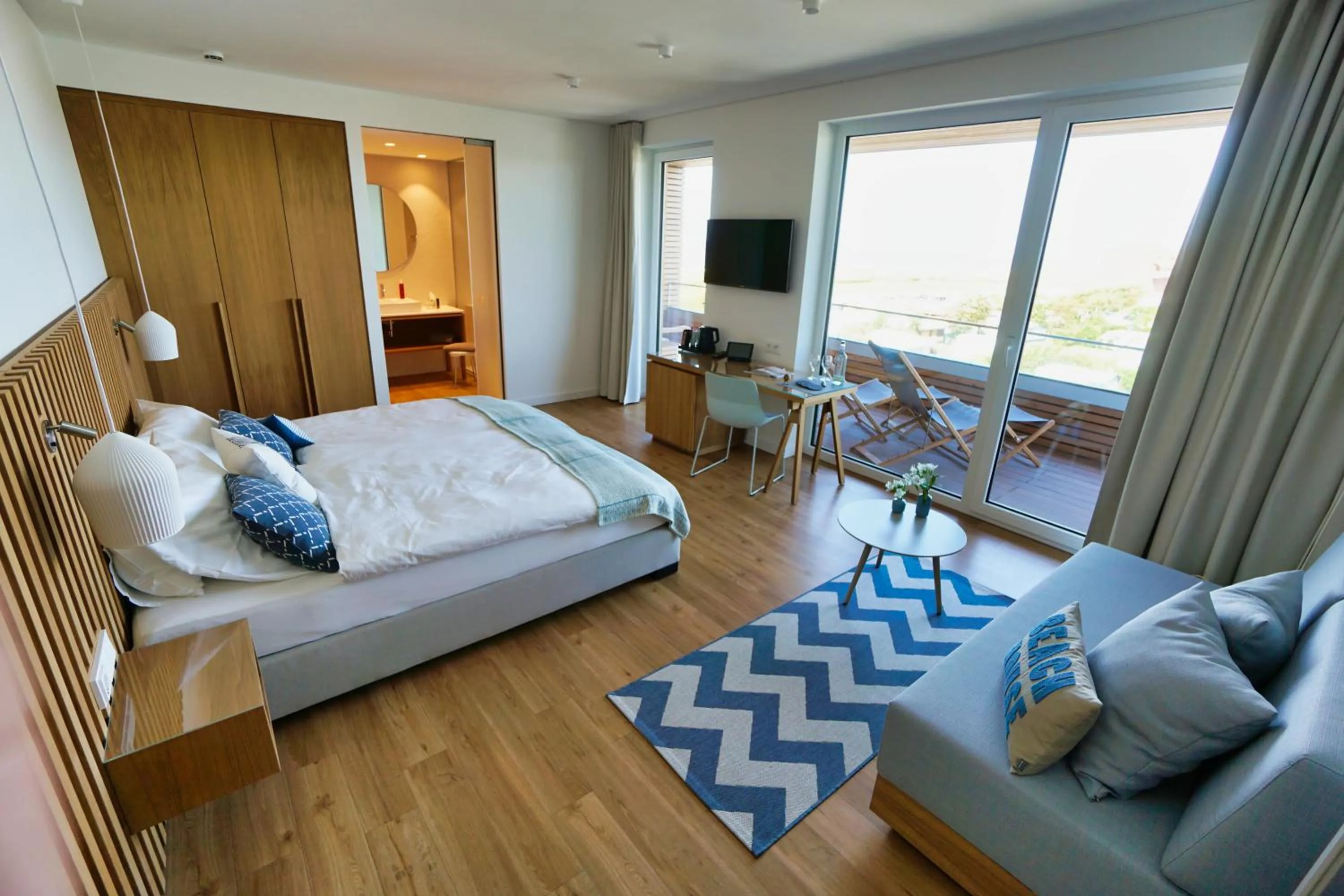 Photo of the whole room, Bed in Hotel Strandhus