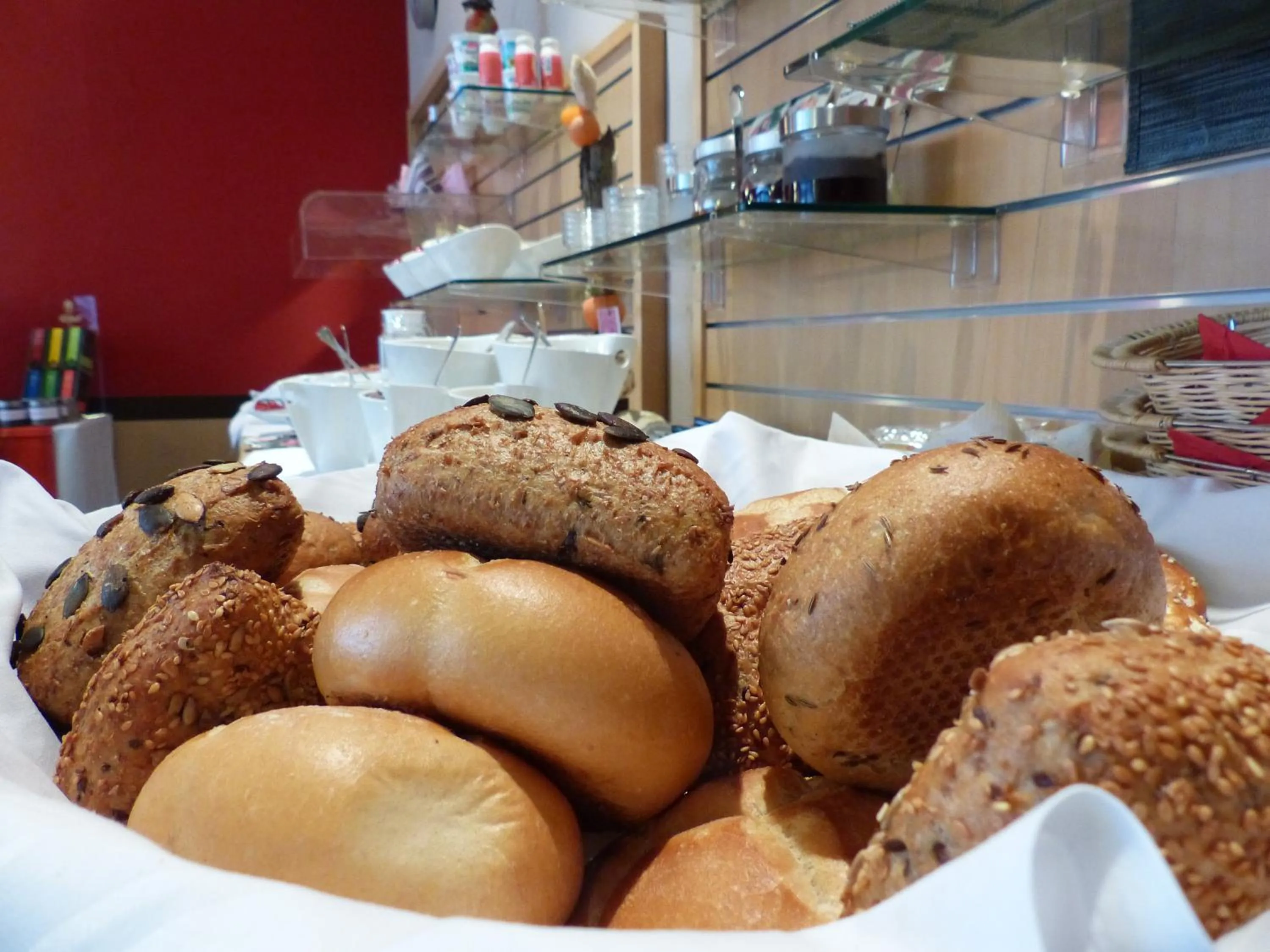 Breakfast in Hasi's Hotel