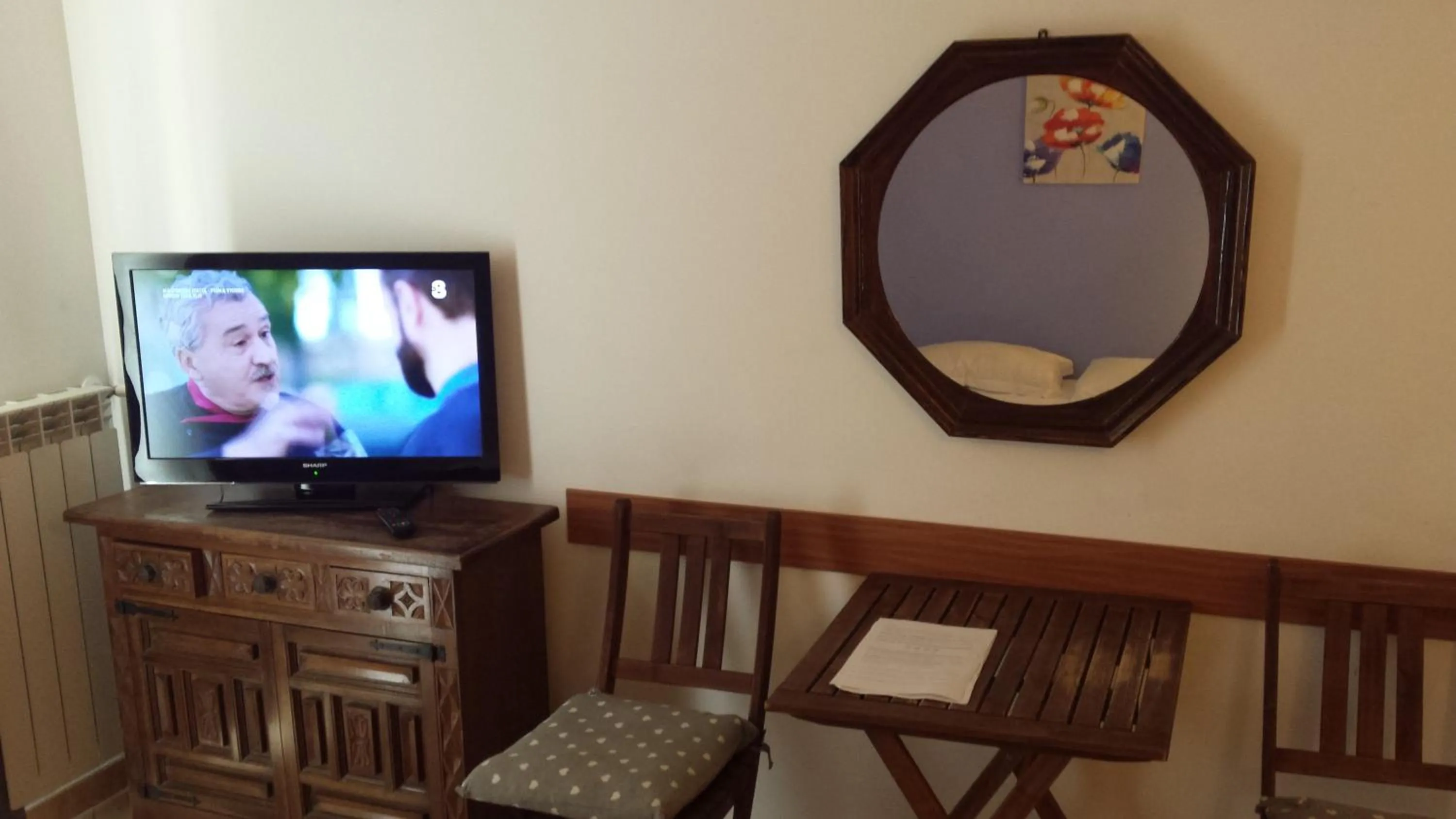 Photo of the whole room in St. John Villa