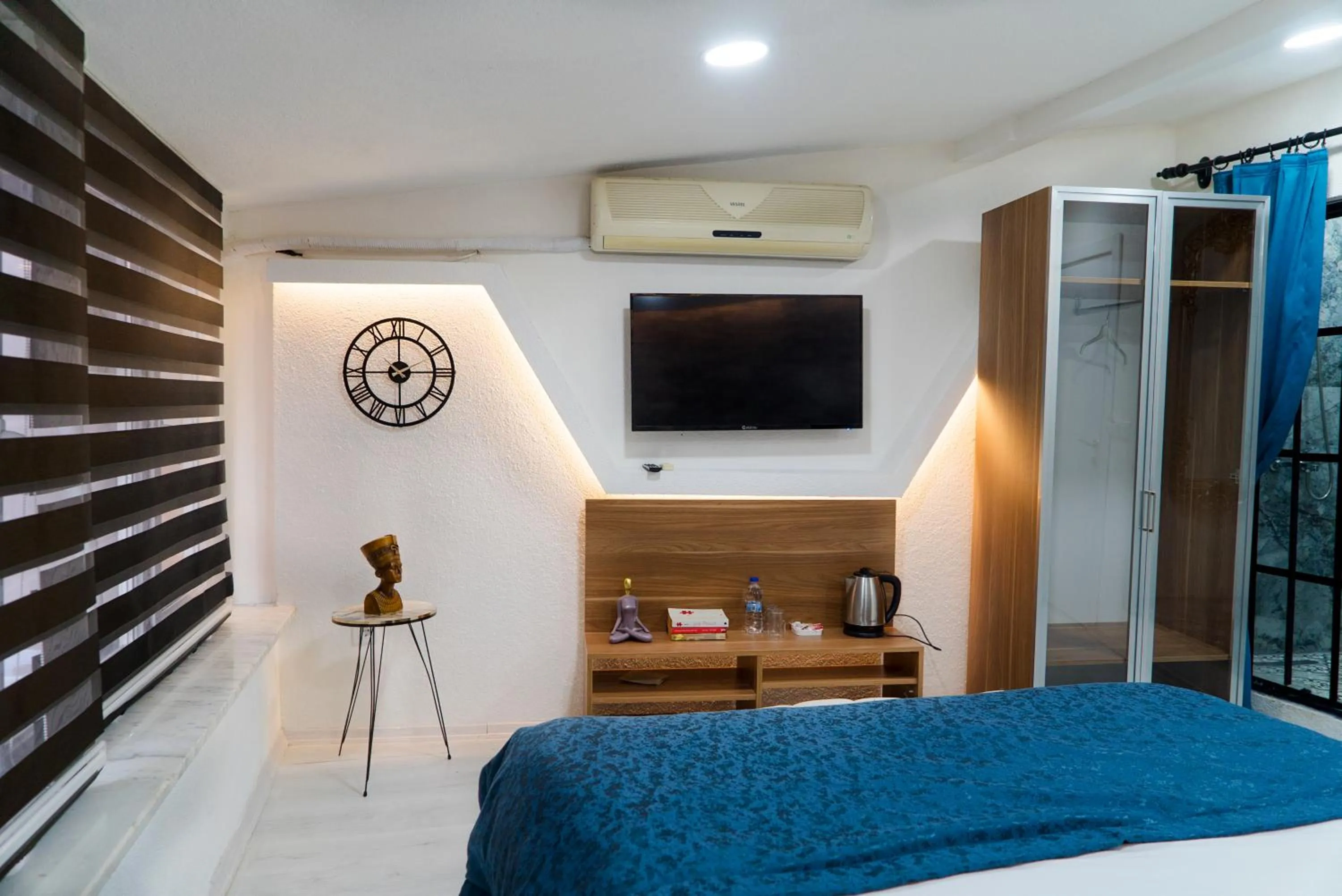 Bed in The Havana Residence