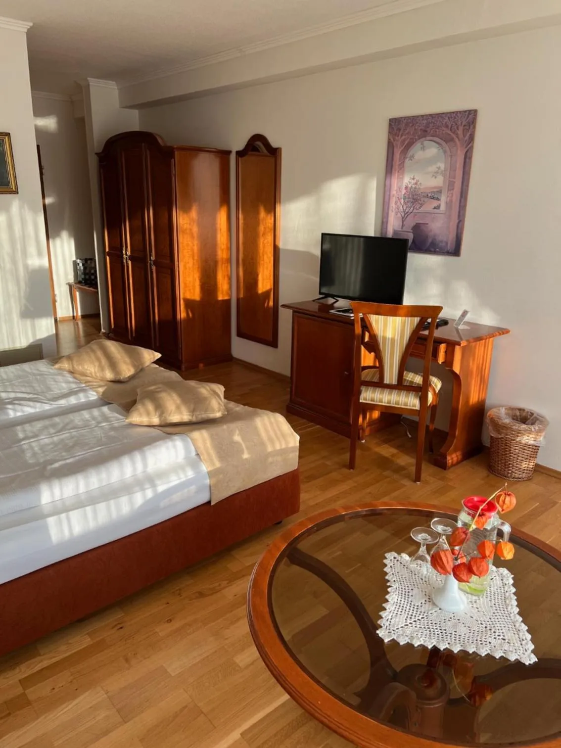 Photo of the whole room in Parkhotel Maasberg GmbH