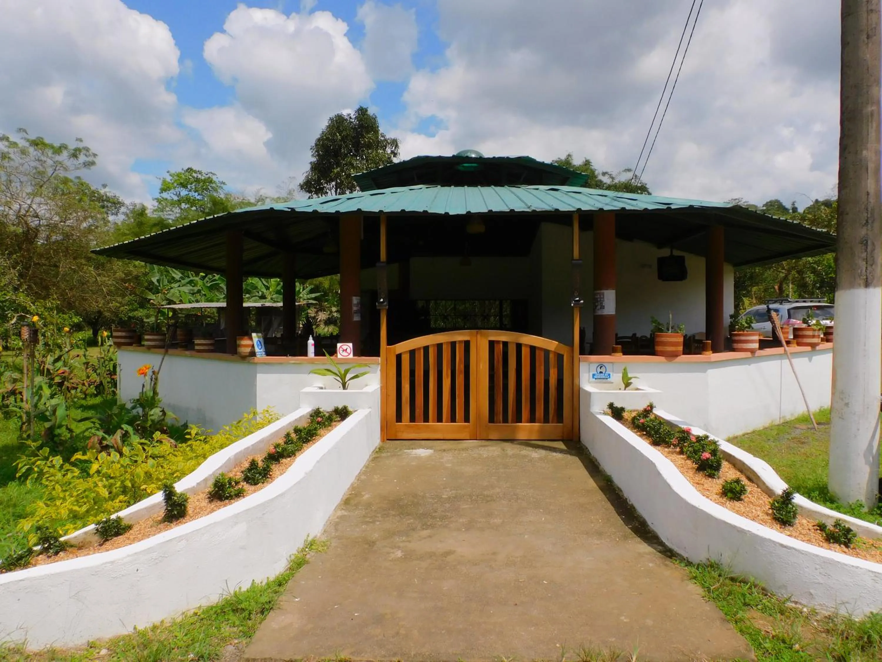 Property building in Puerto Quito Lodge