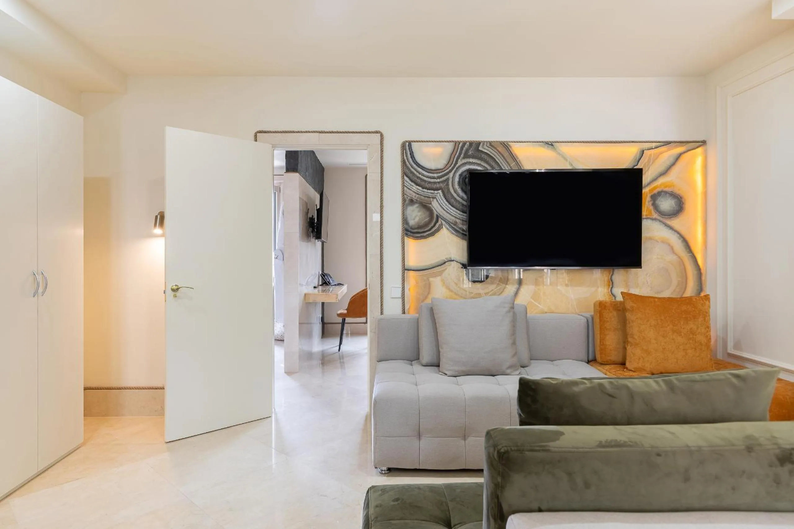 Living room in Cosmo Apartments Rambla Catalunya