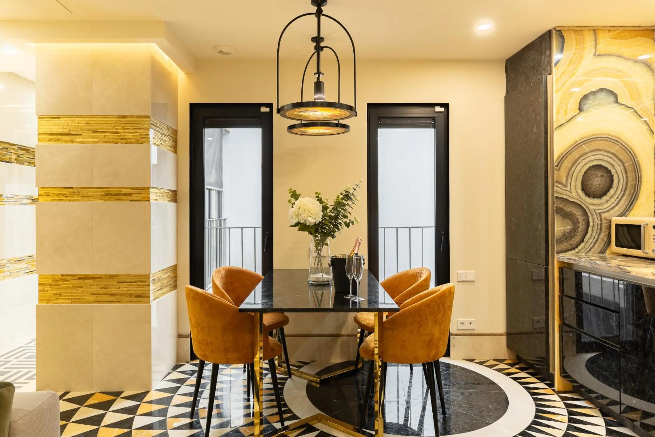 Living room in Cosmo Apartments Rambla Catalunya