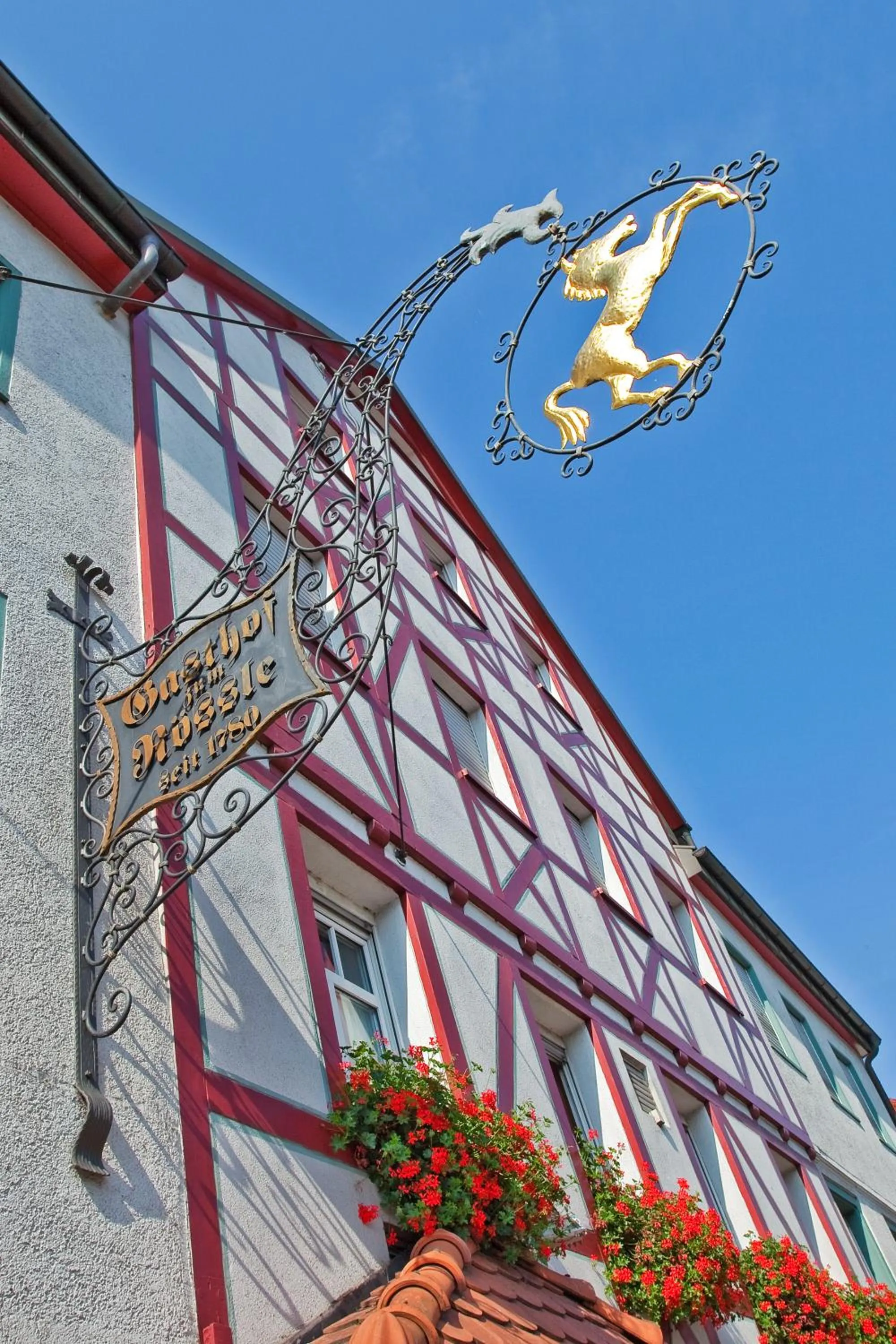 Facade/entrance in Hotel Gasthof Zum Rössle