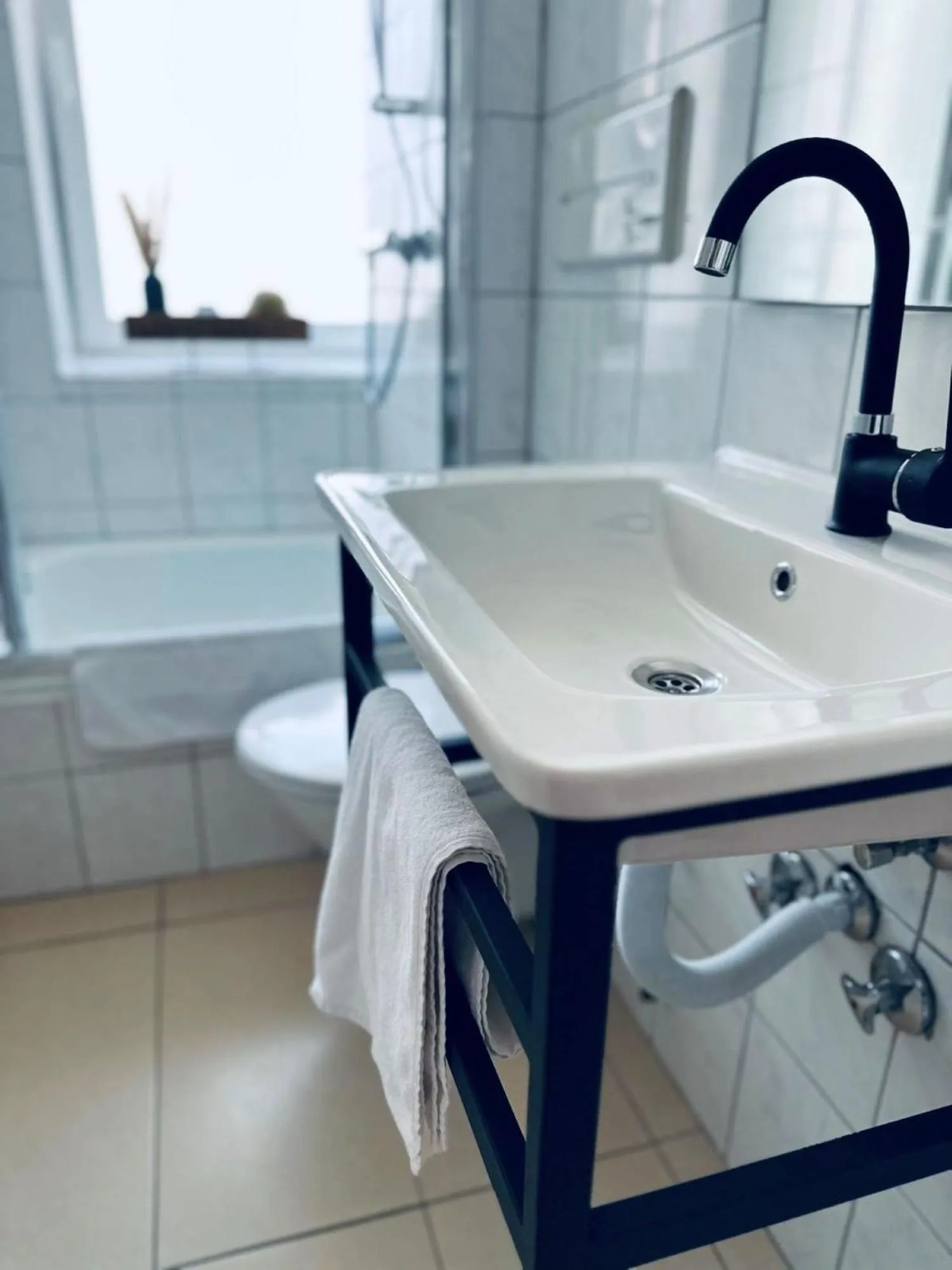 Bathroom in Hotel Charlton