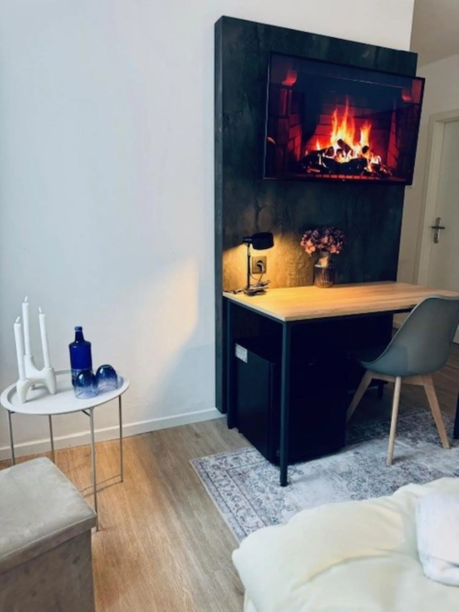 Photo of the whole room in Hotel Charlton