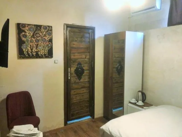Photo of the whole room, Bed in Hasbahan Konak
