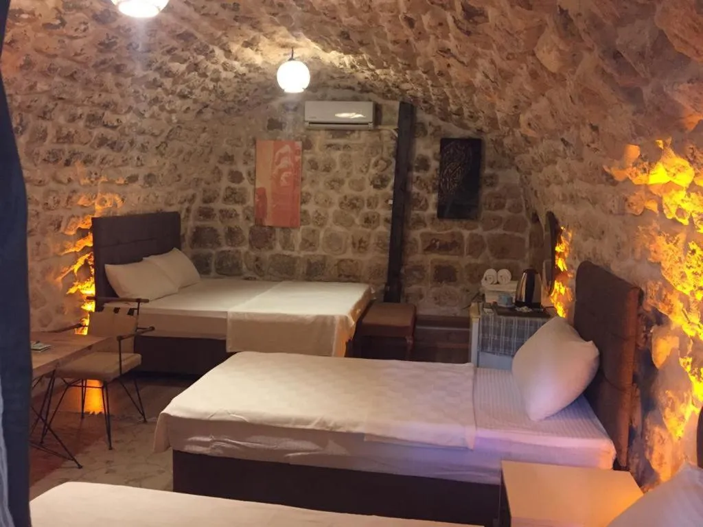 Bed in Hasbahan Konak