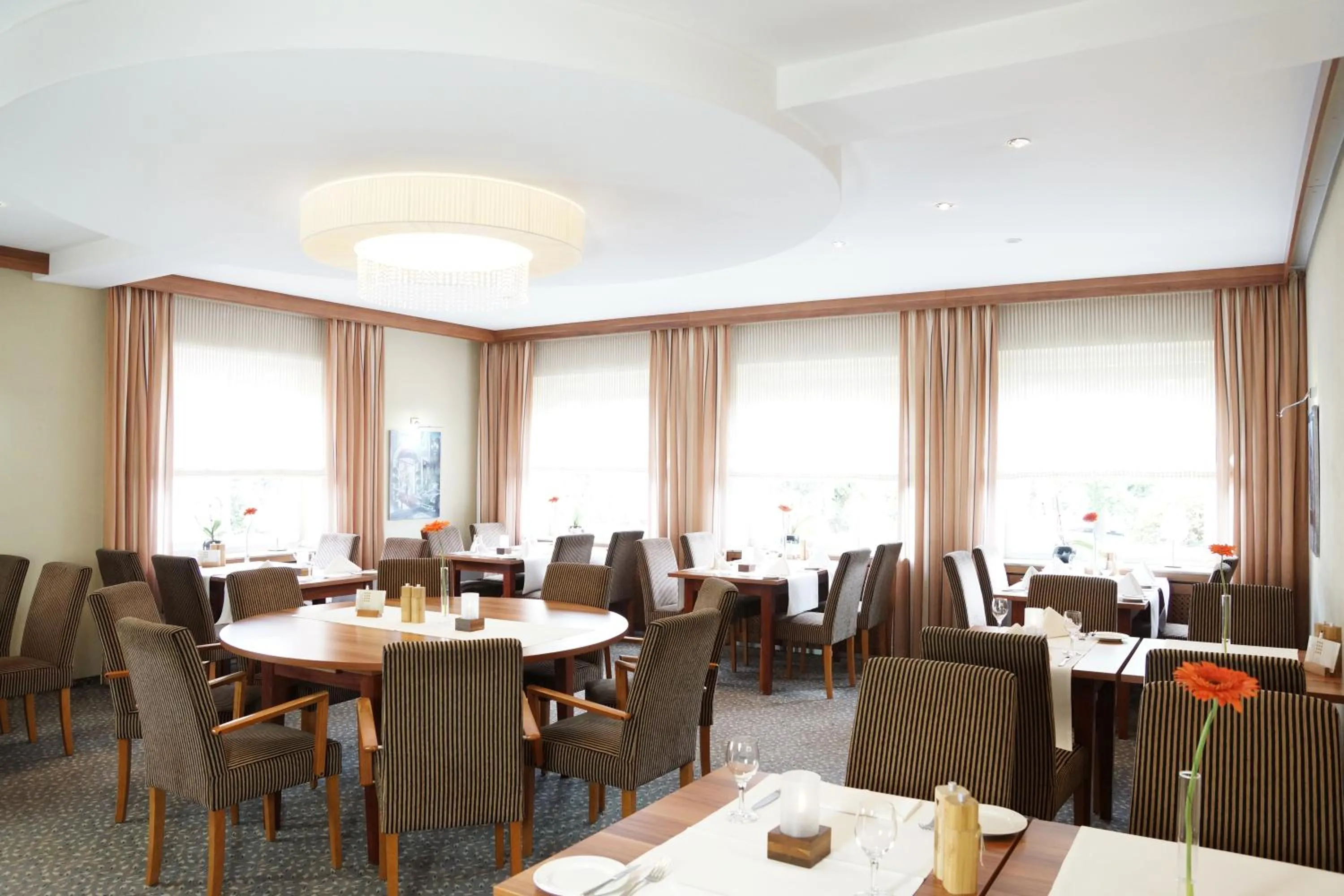 Restaurant/places to eat in Hünerbein's Posthotel