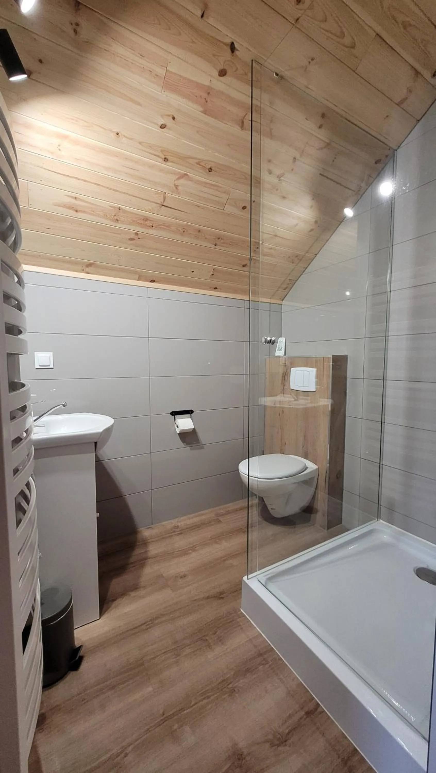 Shower in Wrzosowe Wzgórze