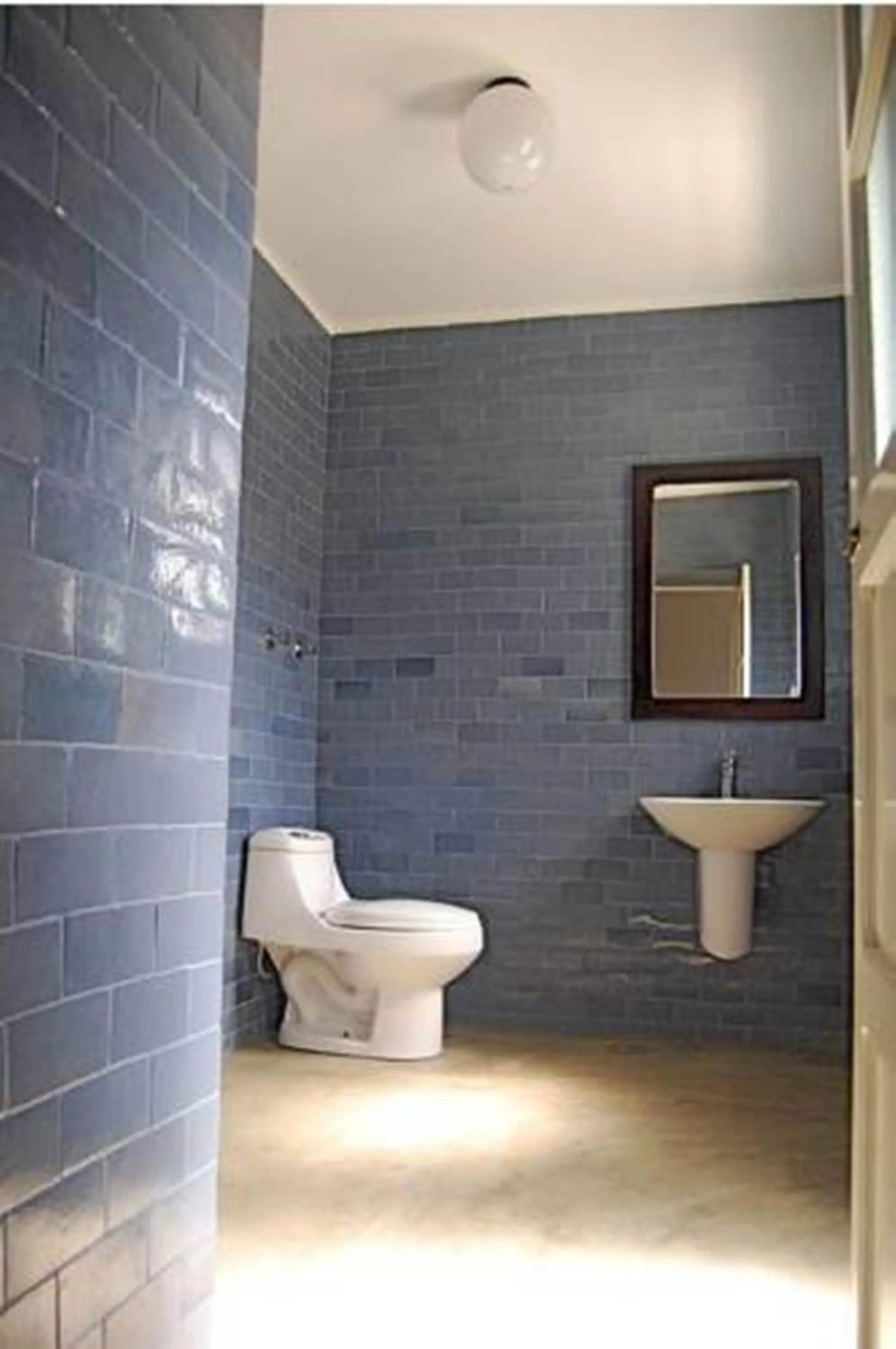 Bathroom in Casa Colonial