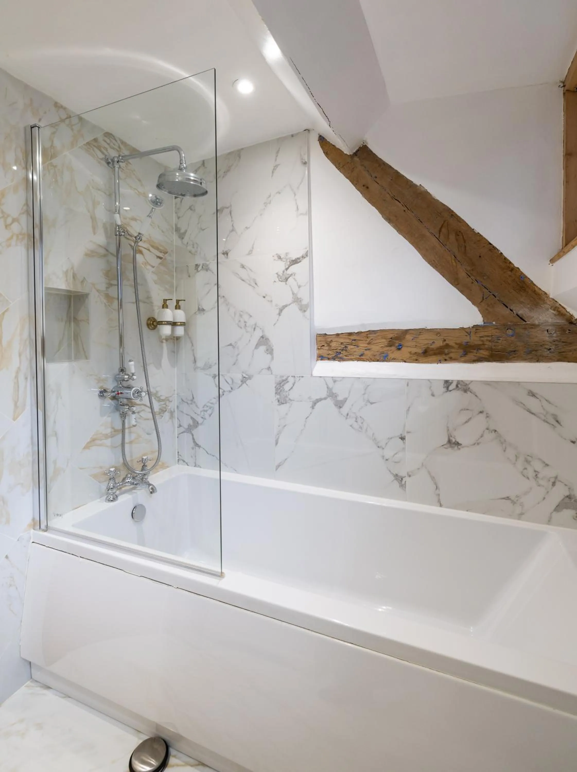 Bathroom in Riize Boutique Hotel Worcester Self Check-in City Centre