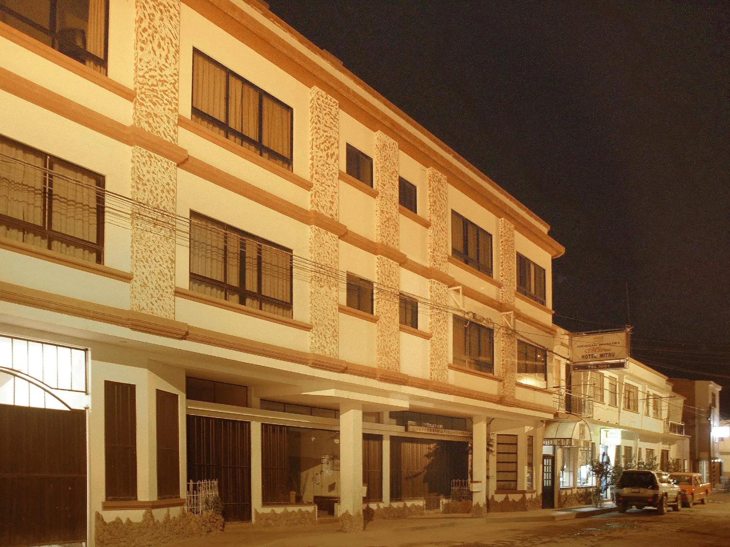 Facade/entrance in Hotel Mitru