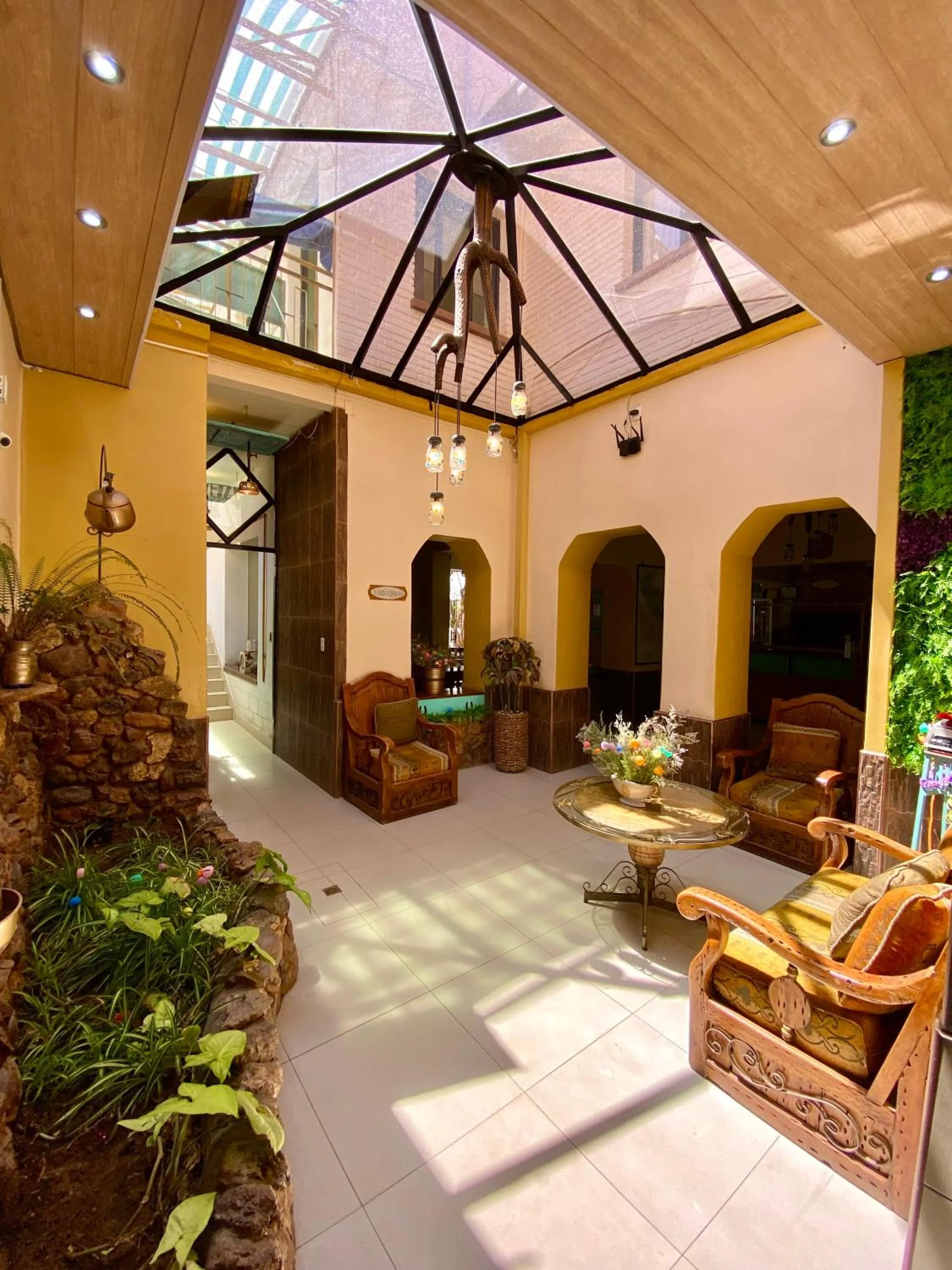 Lobby or reception in Hotel Mitru