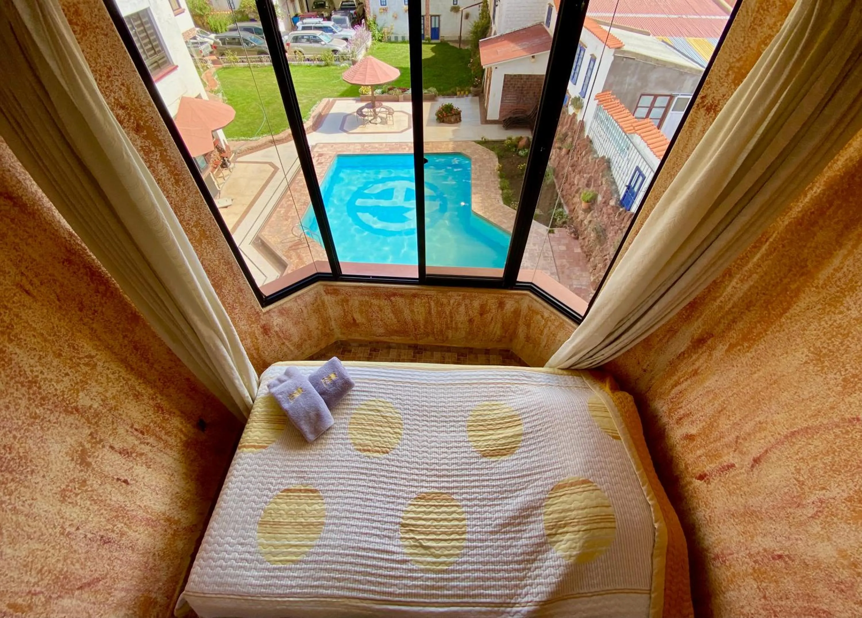 Bed in Hotel Mitru