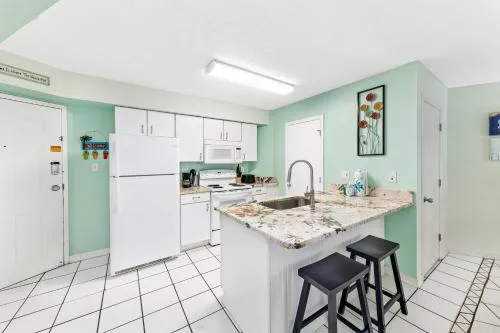 Harbor Place 206