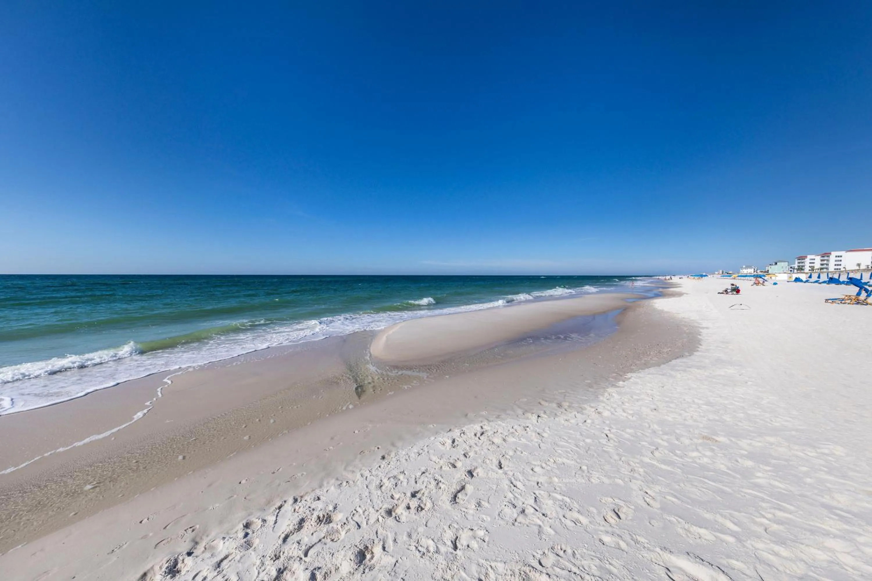 Beach in Harbor Place 206