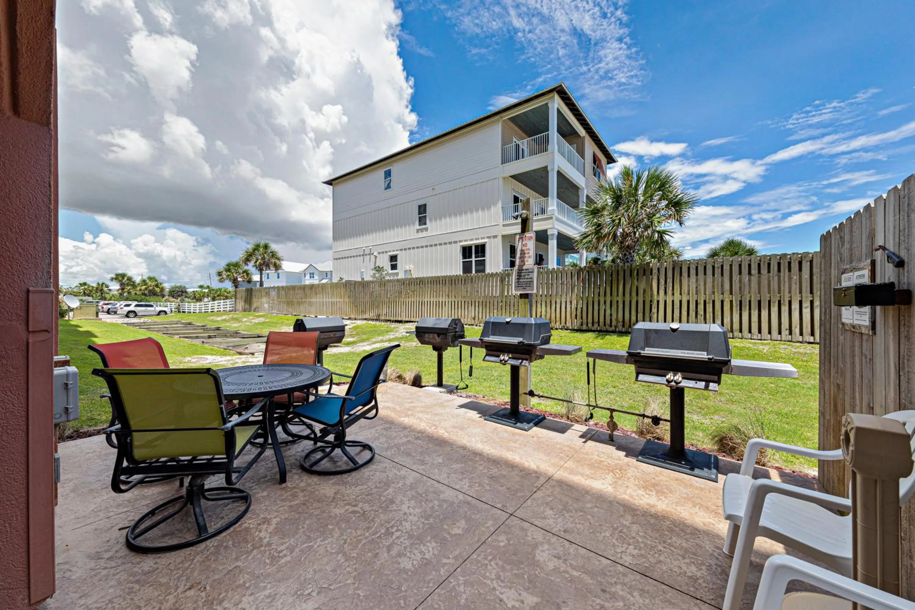 BBQ facilities in Harbor Place 206