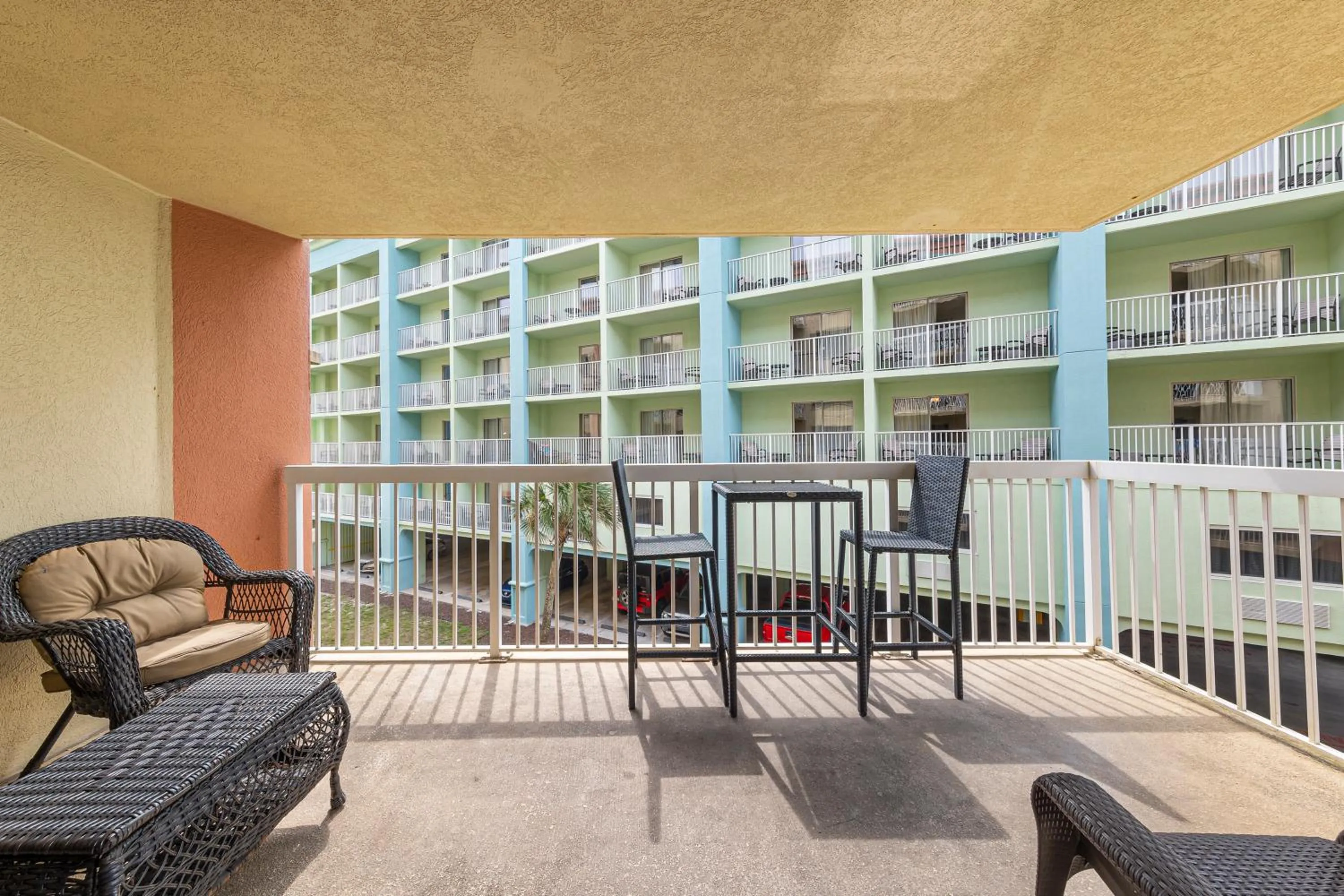 Balcony/Terrace in Harbor Place 206
